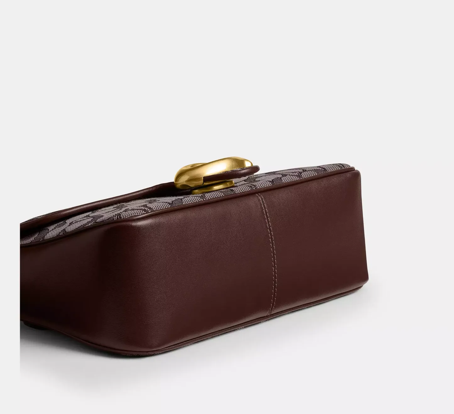 Soft Tabby Shoulder Bag In Signature Jacquard