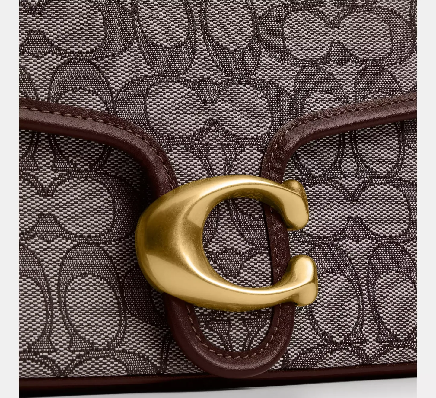 Soft Tabby Shoulder Bag In Signature Jacquard