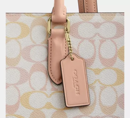 Maggie Tote Bag In Signature Canvas