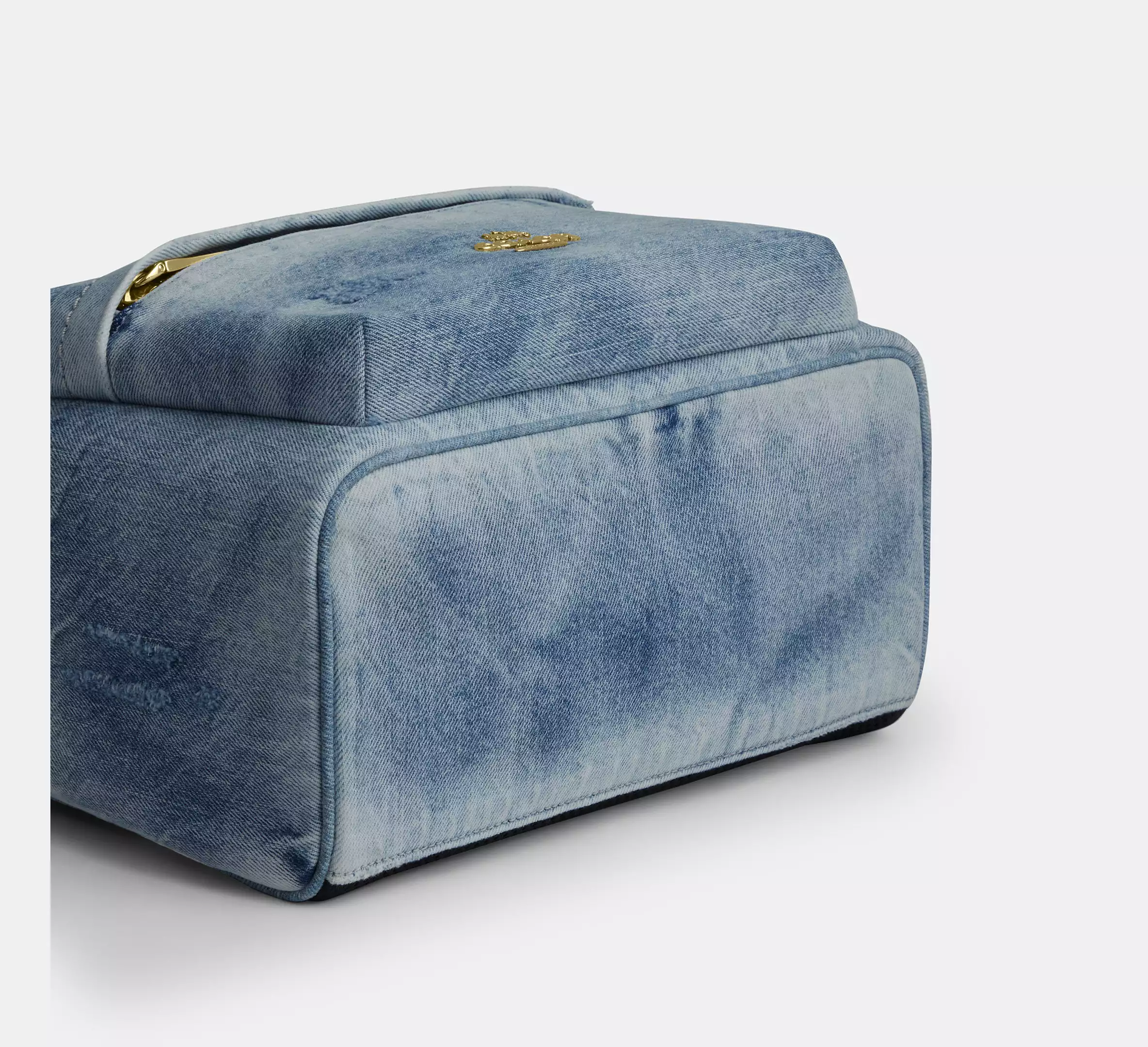 Taylor Small Backpack In Loved Denim