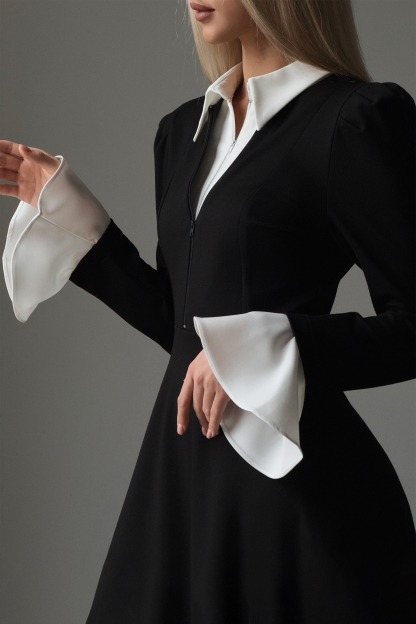 Contrast Color Splicing Bell Sleeve Midi Dress