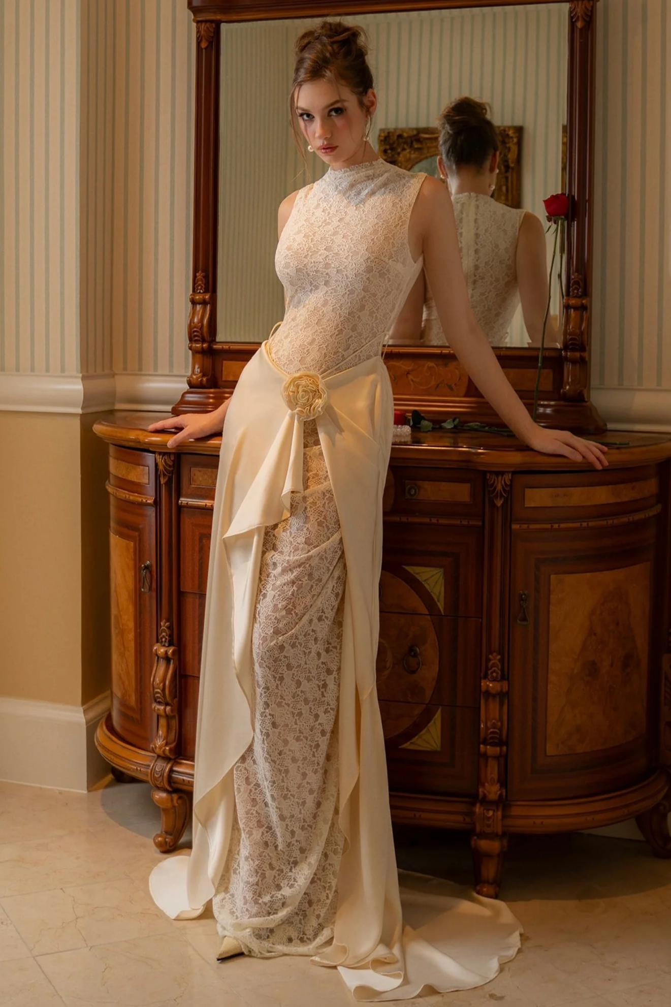 Lace Splicing Satin 3D Flower Maxi Dress