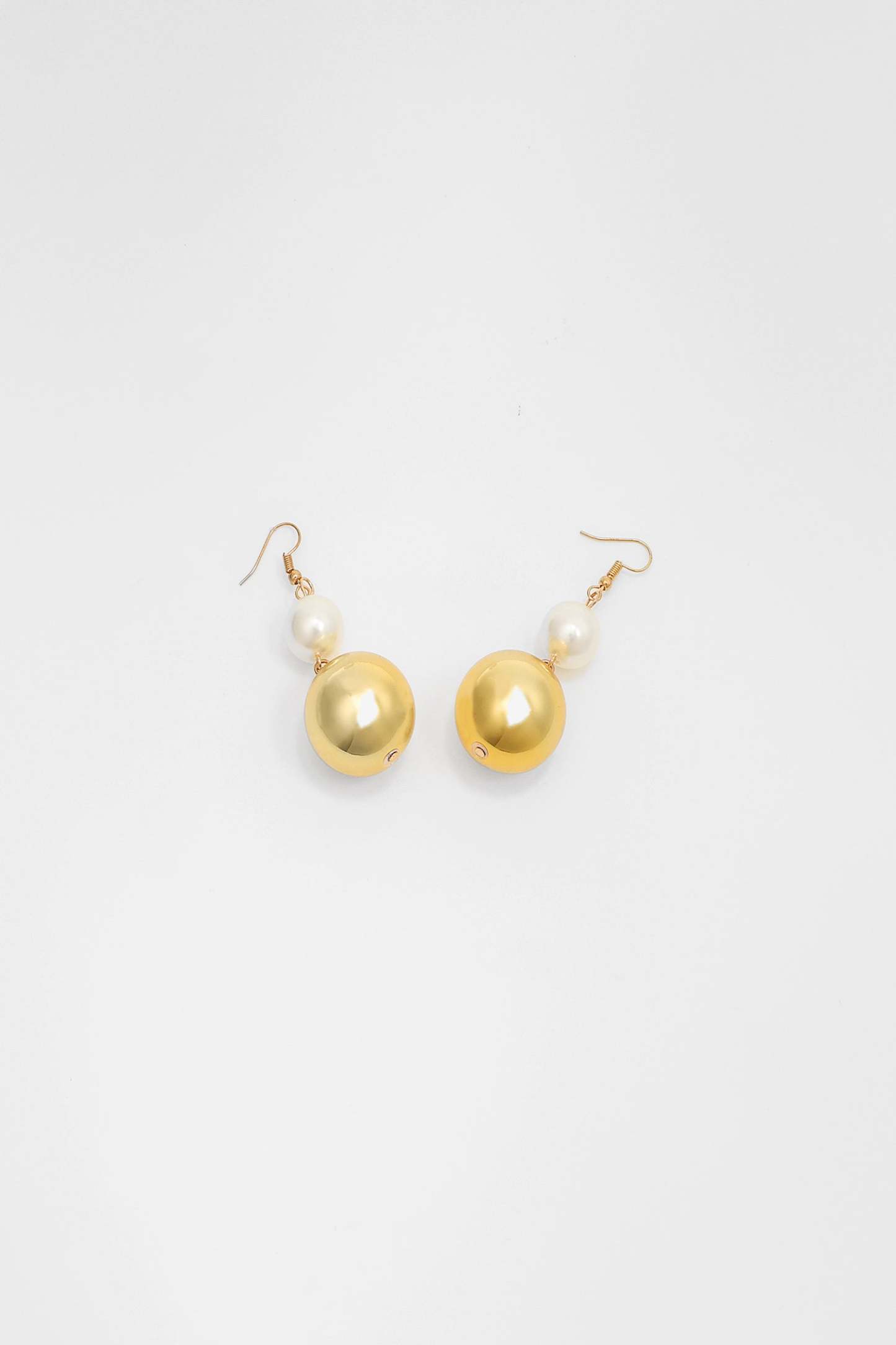 Faux Pearl Metal Ball Necklace & Earrings Set