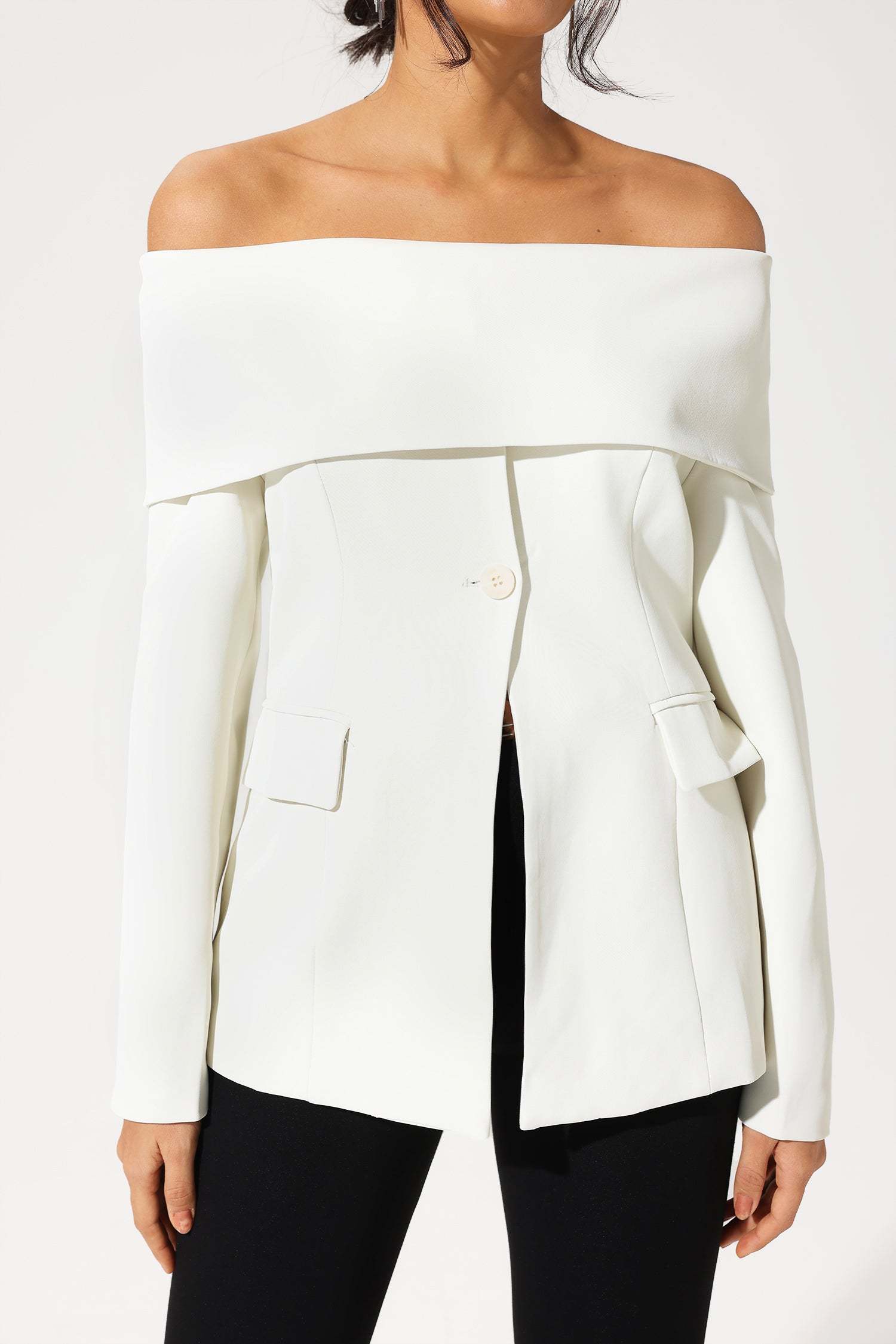 Off-Shoulder Blazer White