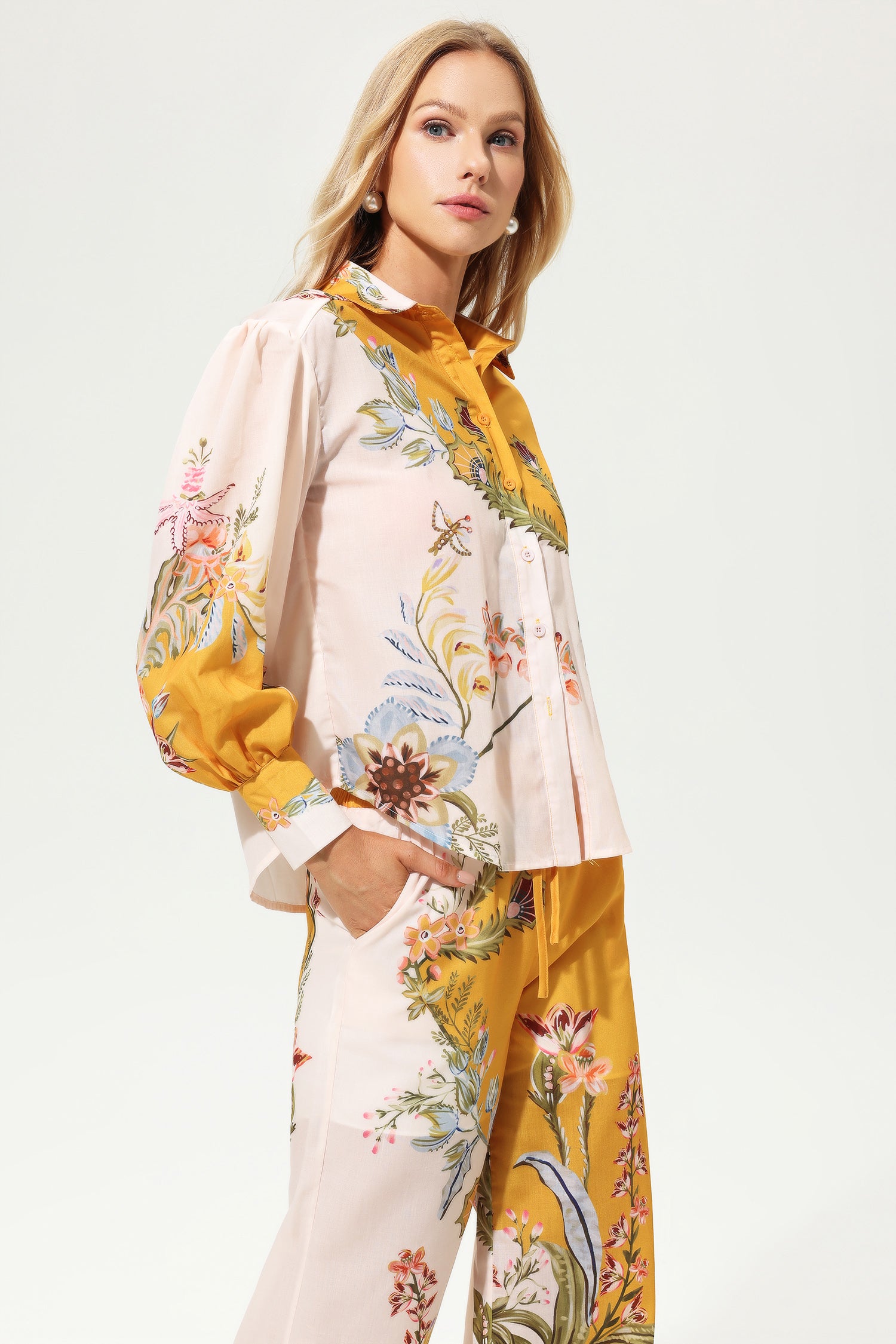 Printed Lantern Sleeve Lapel Buckle Suit