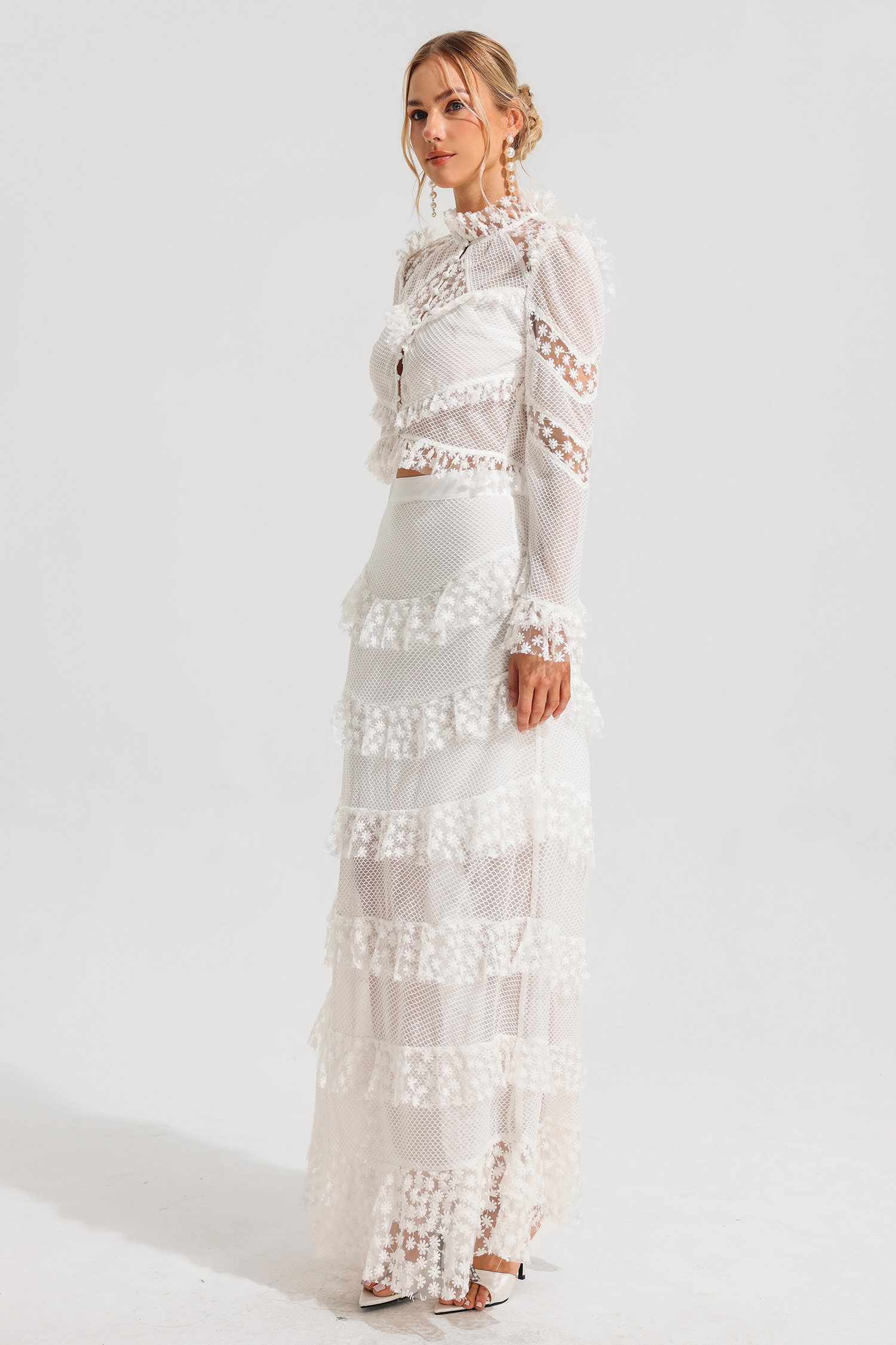 Embroidered Ball Sleeve Top ＆ Embroidered Ruffle Mid Waist Maxi Skirt Set