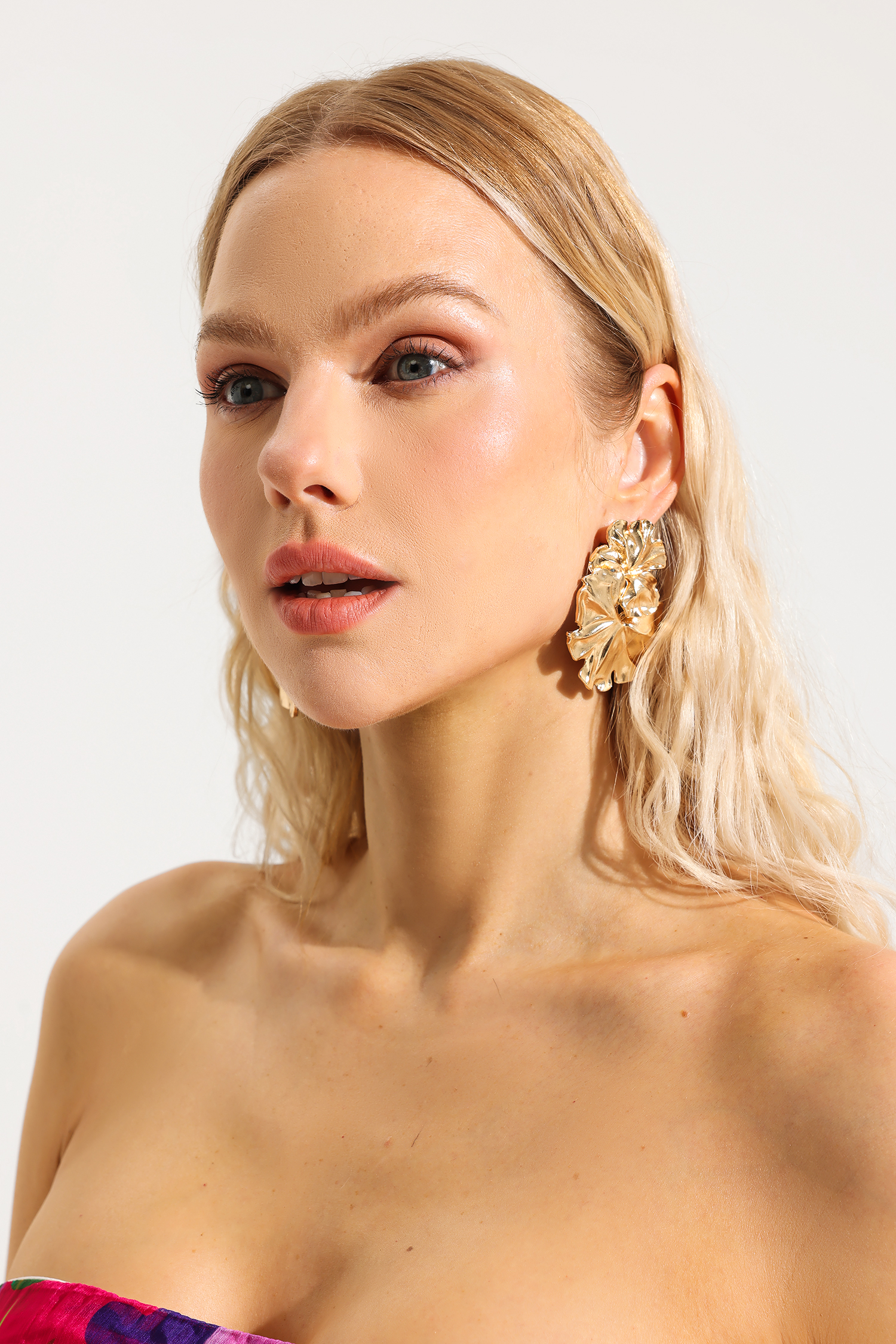 Irregular Shape Metal Floral Earrings