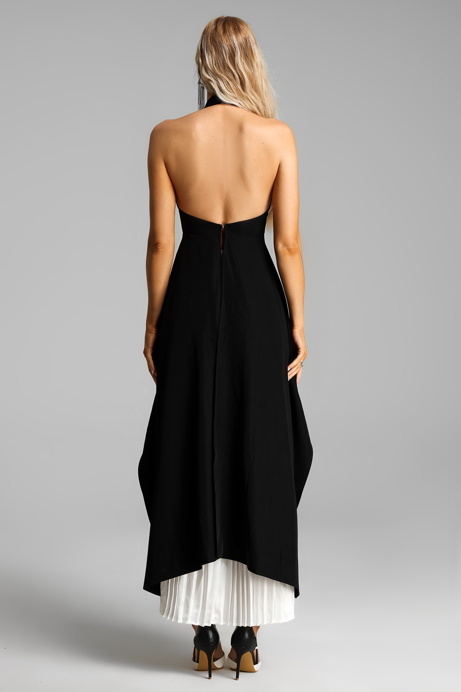 Crew Collar Sleeveless Backless Asymmetric Suit Dress