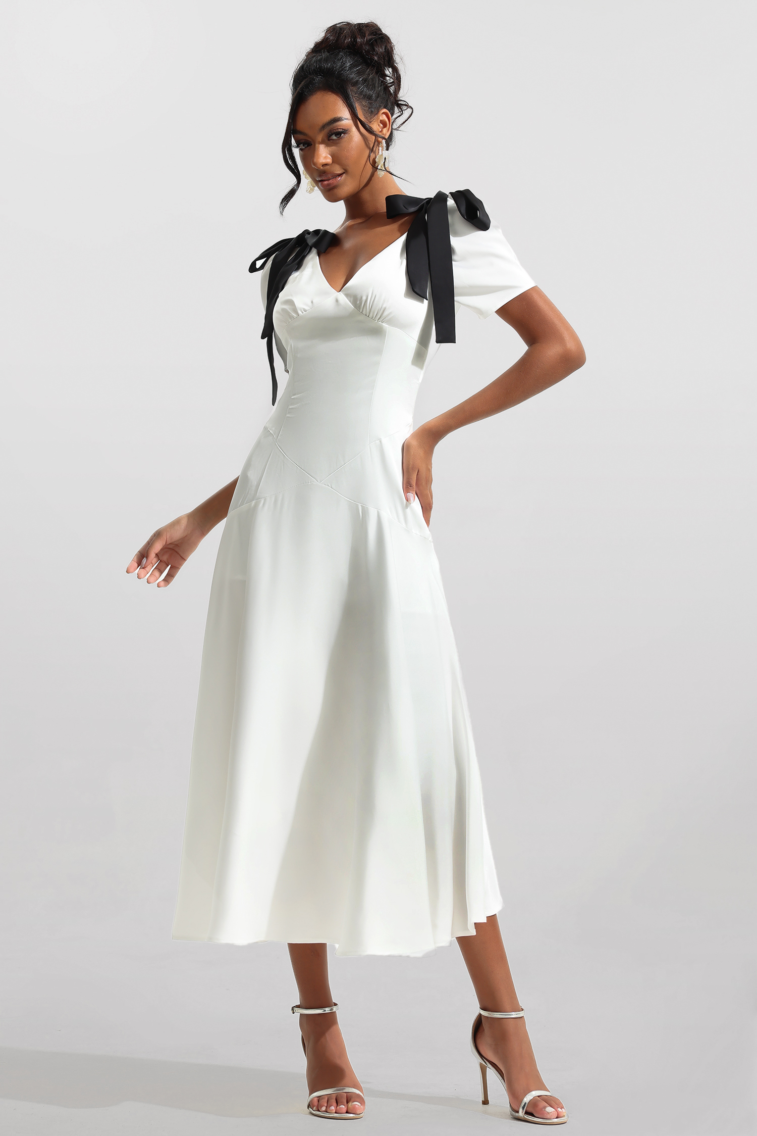 Contrast Color Bow Puff Sleeve Midi Dress