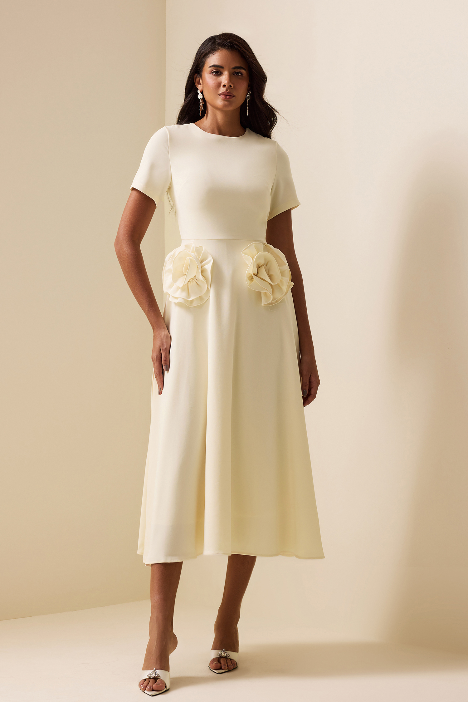 3D Floral Round Neck Short Sleeve Midi Dress White