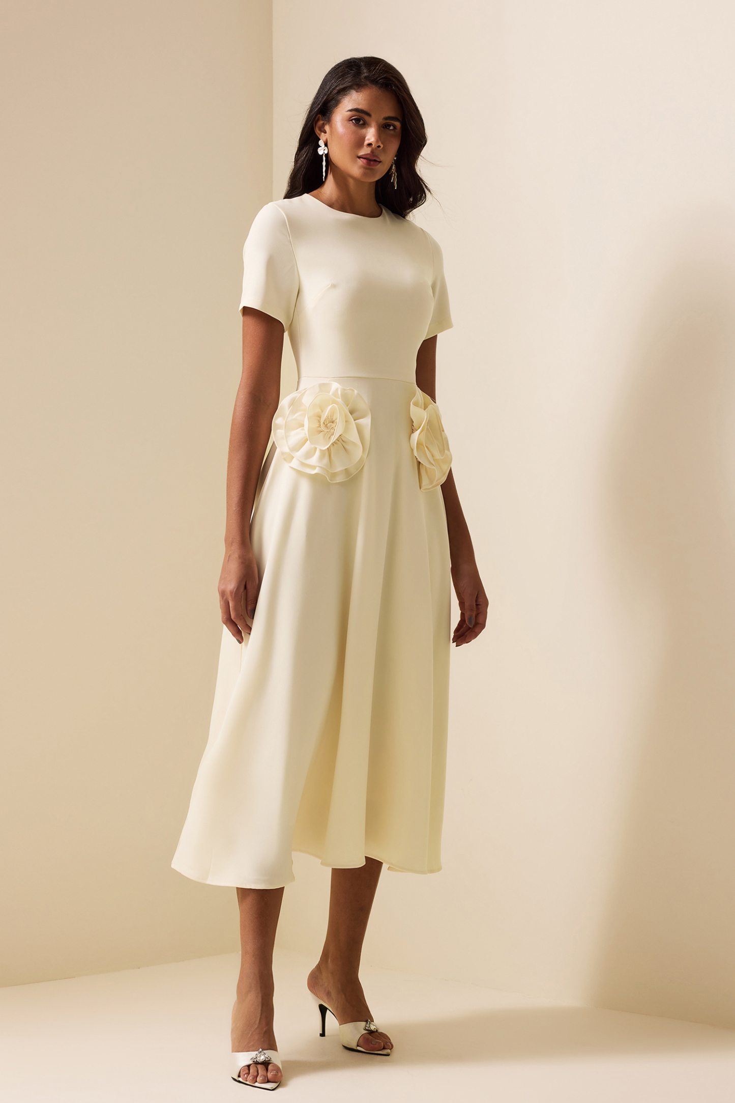 3D Floral Round Neck Short Sleeve Midi Dress White