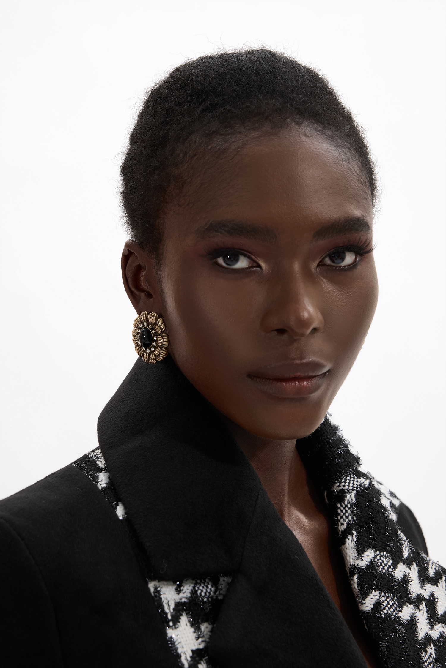 Rhinestone Gemstone Decor Flower Earrings