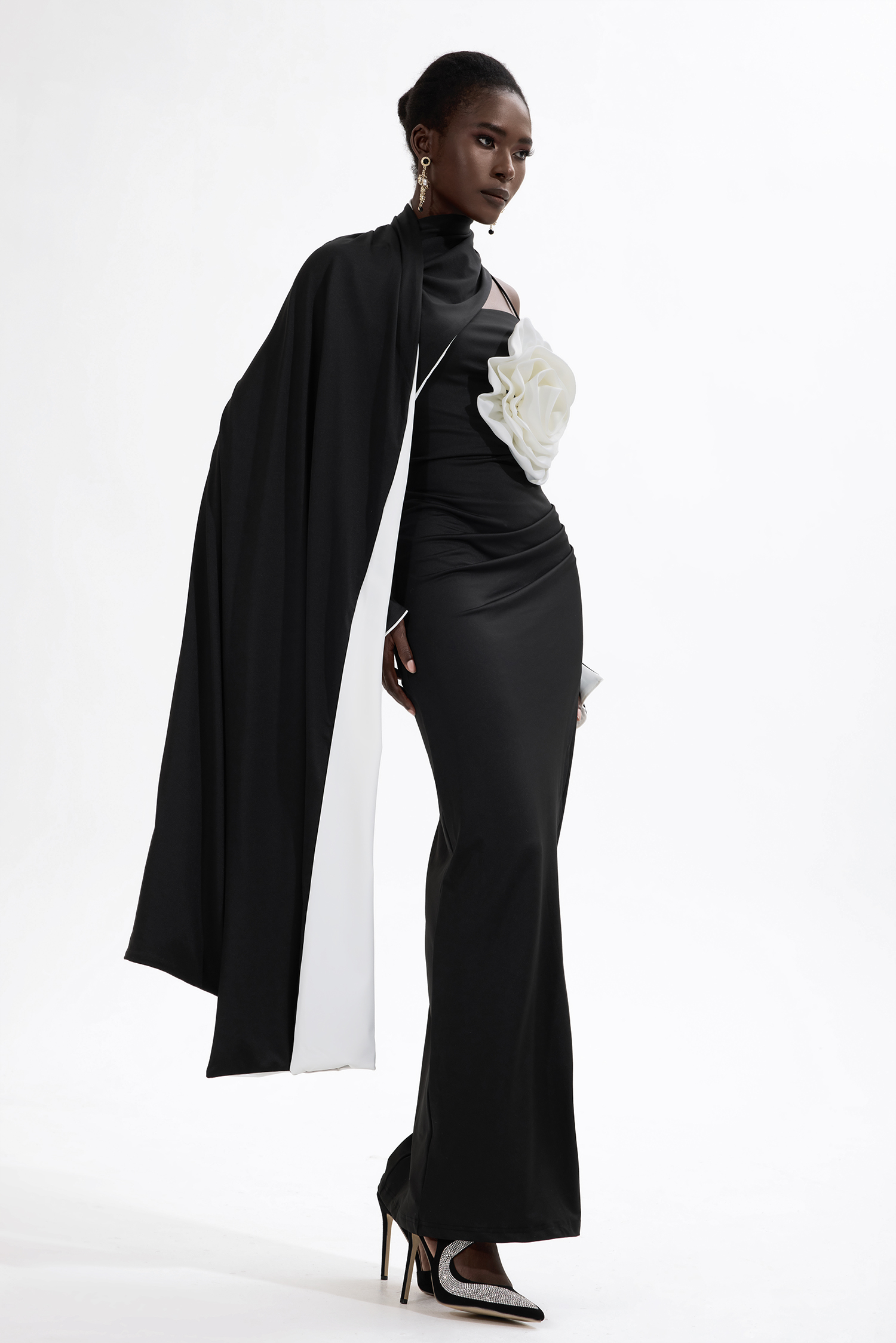 3D Flower Contrast Color Midi Dress With Cape