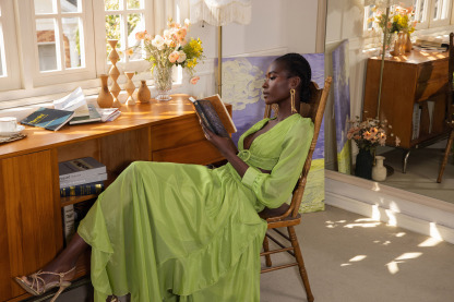 Solid V-Neck Ruffle Split Lantern Sleeve Maxi Dress