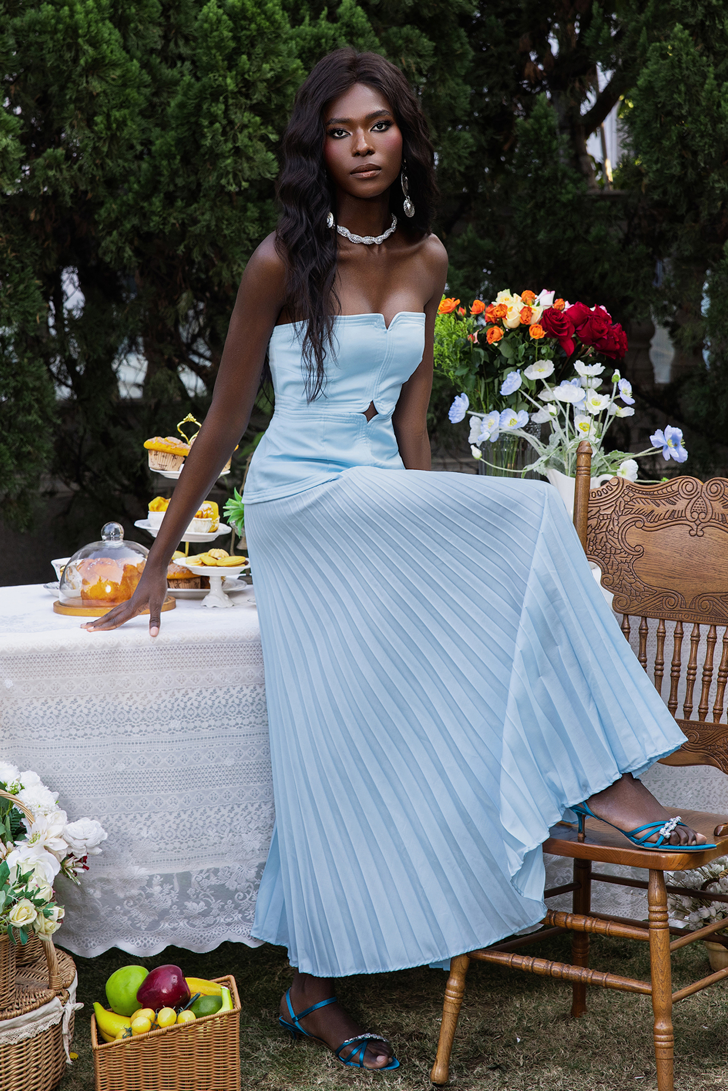 Sweetheart Neck Off-Shoulder Pleated Midi Dress