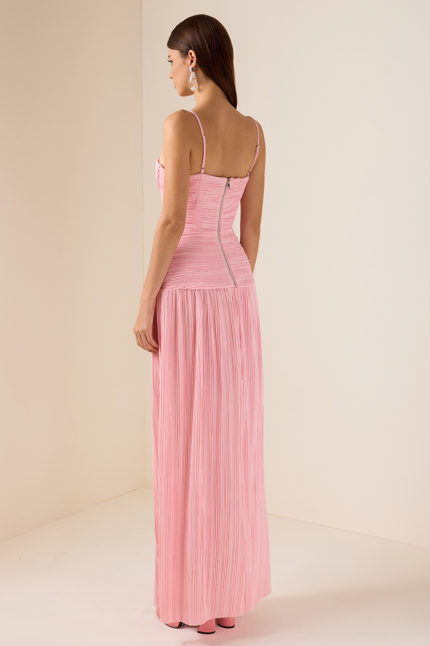 Solid Pleated Sleeveless Maxi Dress