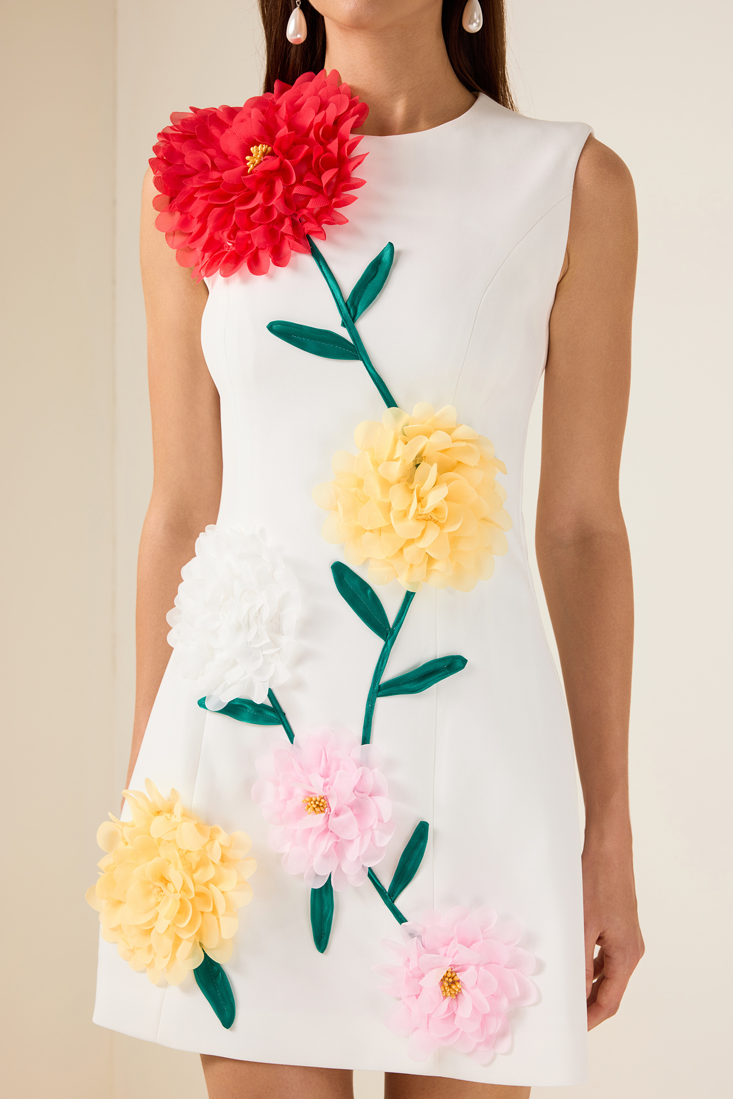 3D Flower Sleeveless Round Neck Mini Dress