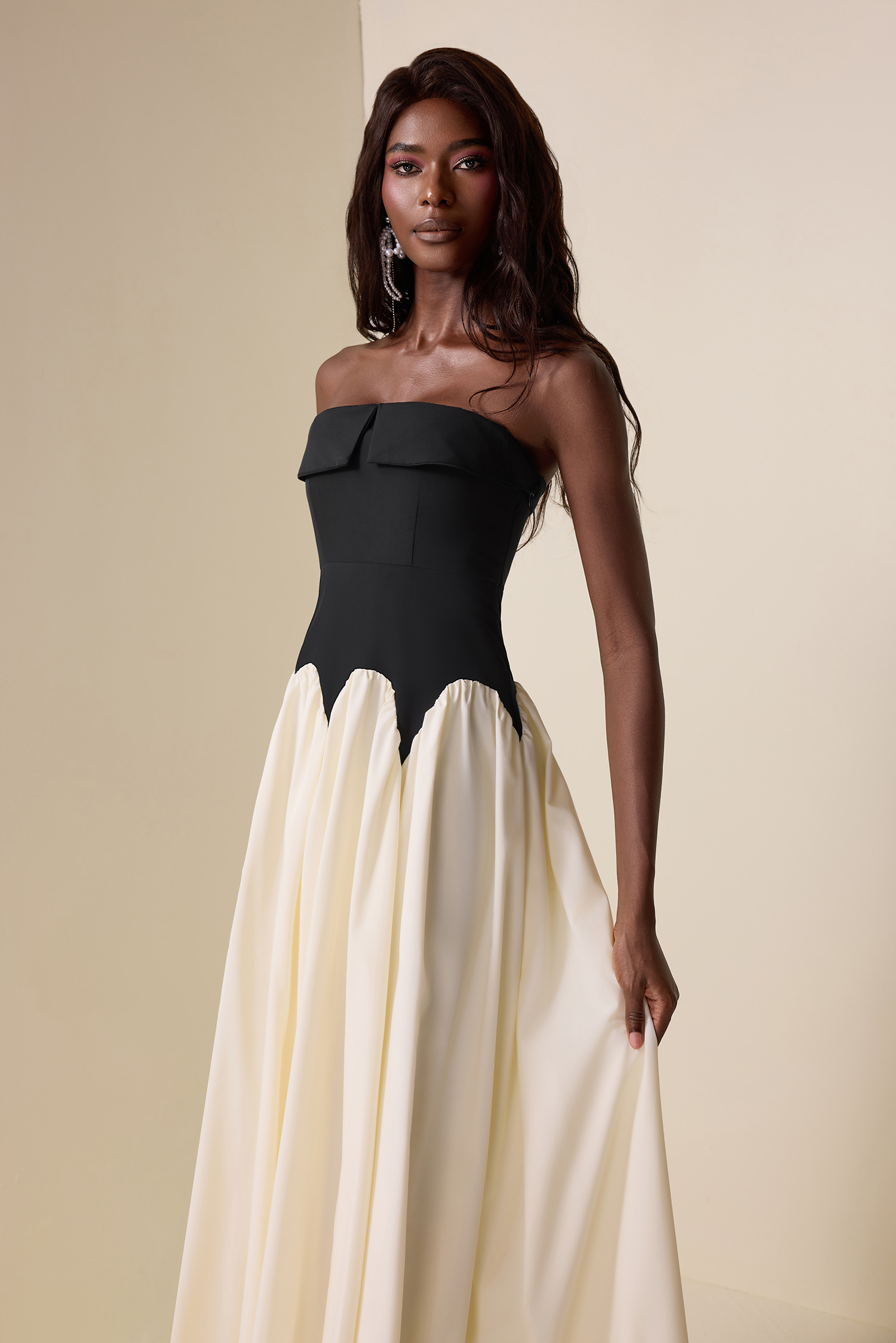 Splicing Contrast Color Off-Shoulder Maxi Dress