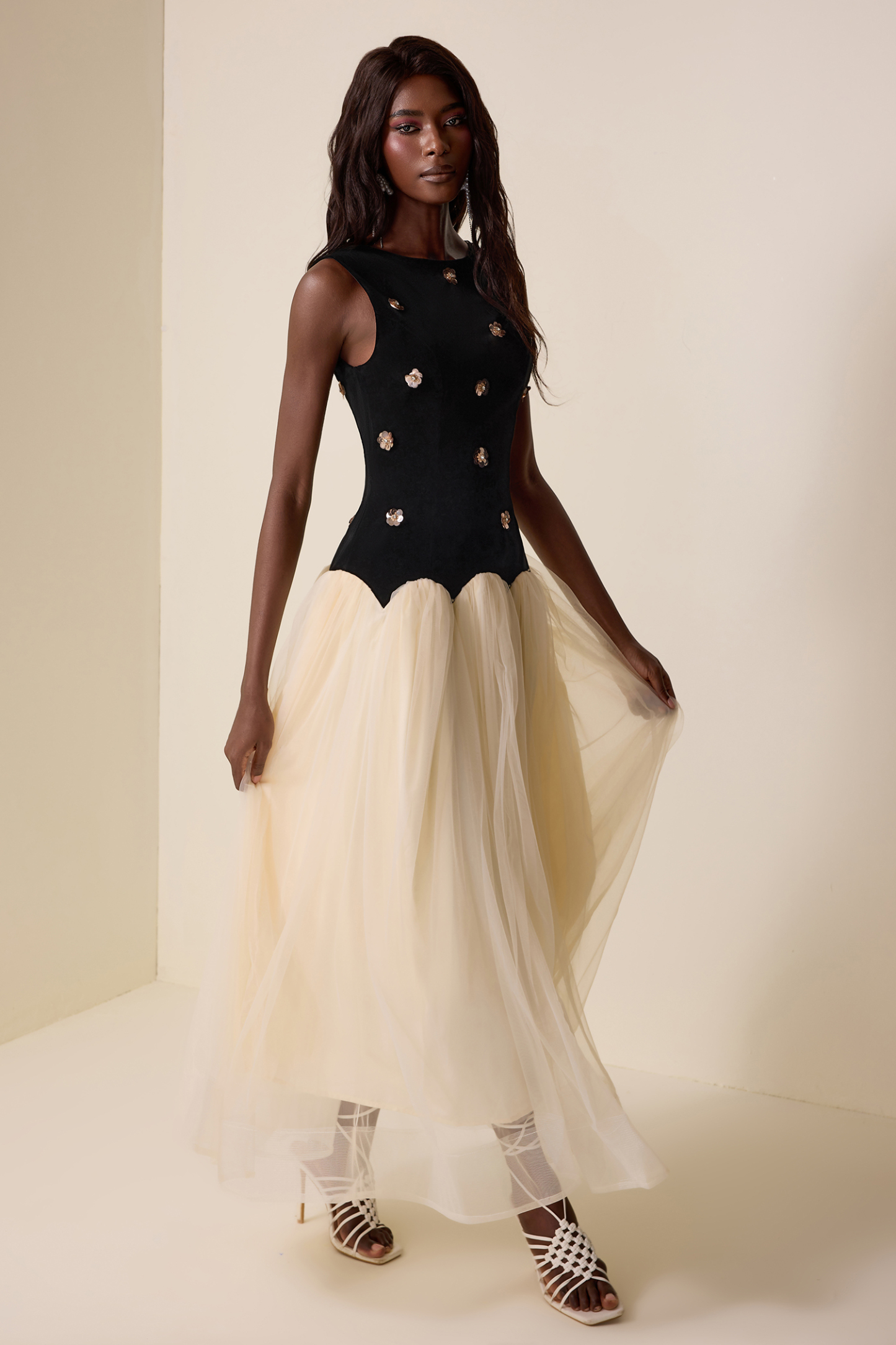 Metal Flower Boat Neck Sleeveless Midi Dress