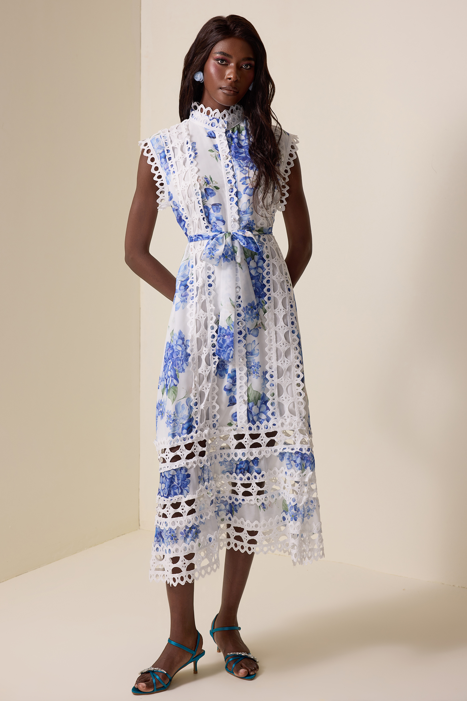 Lace Floral Sleeveless Midi Dress