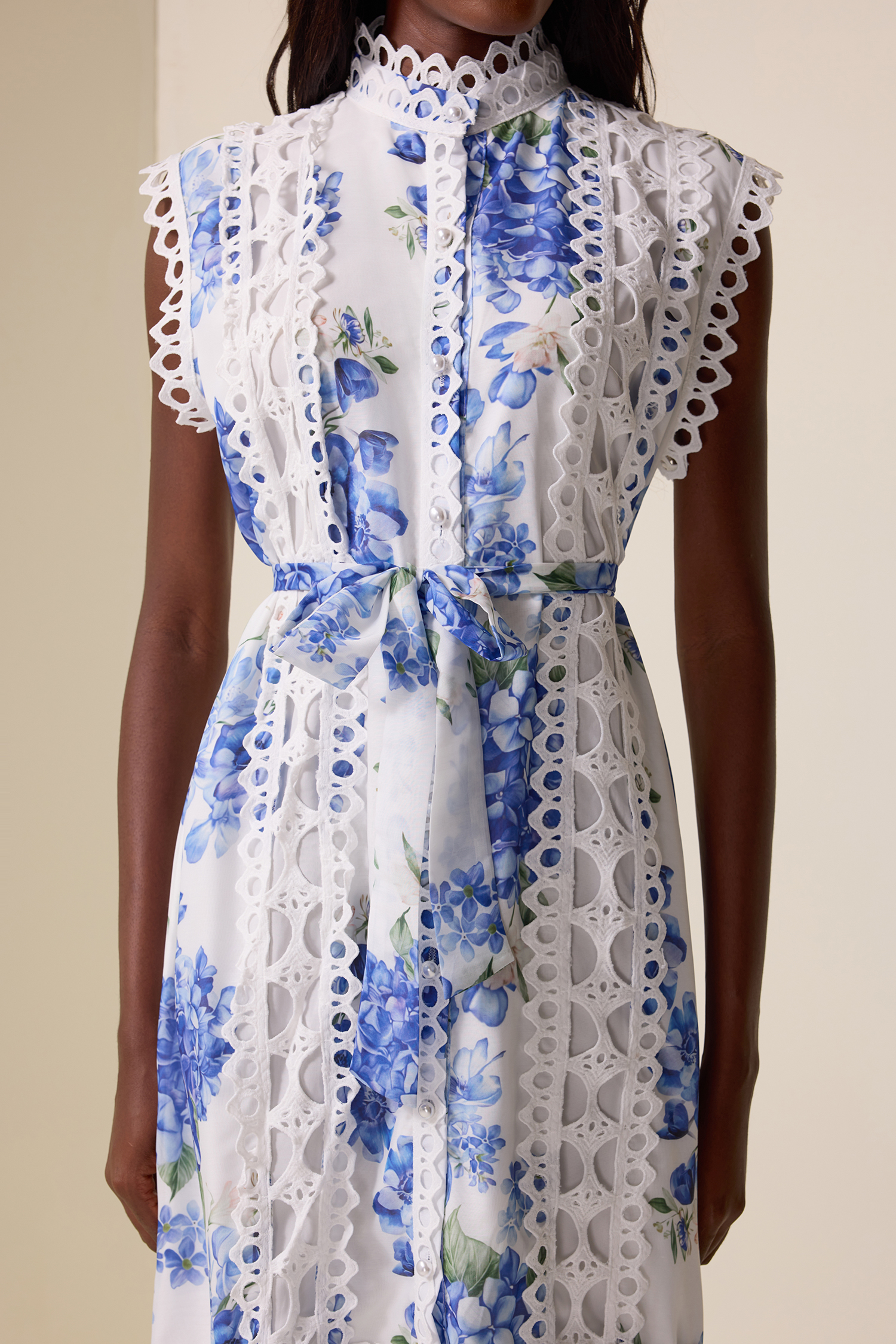 Lace Floral Sleeveless Midi Dress