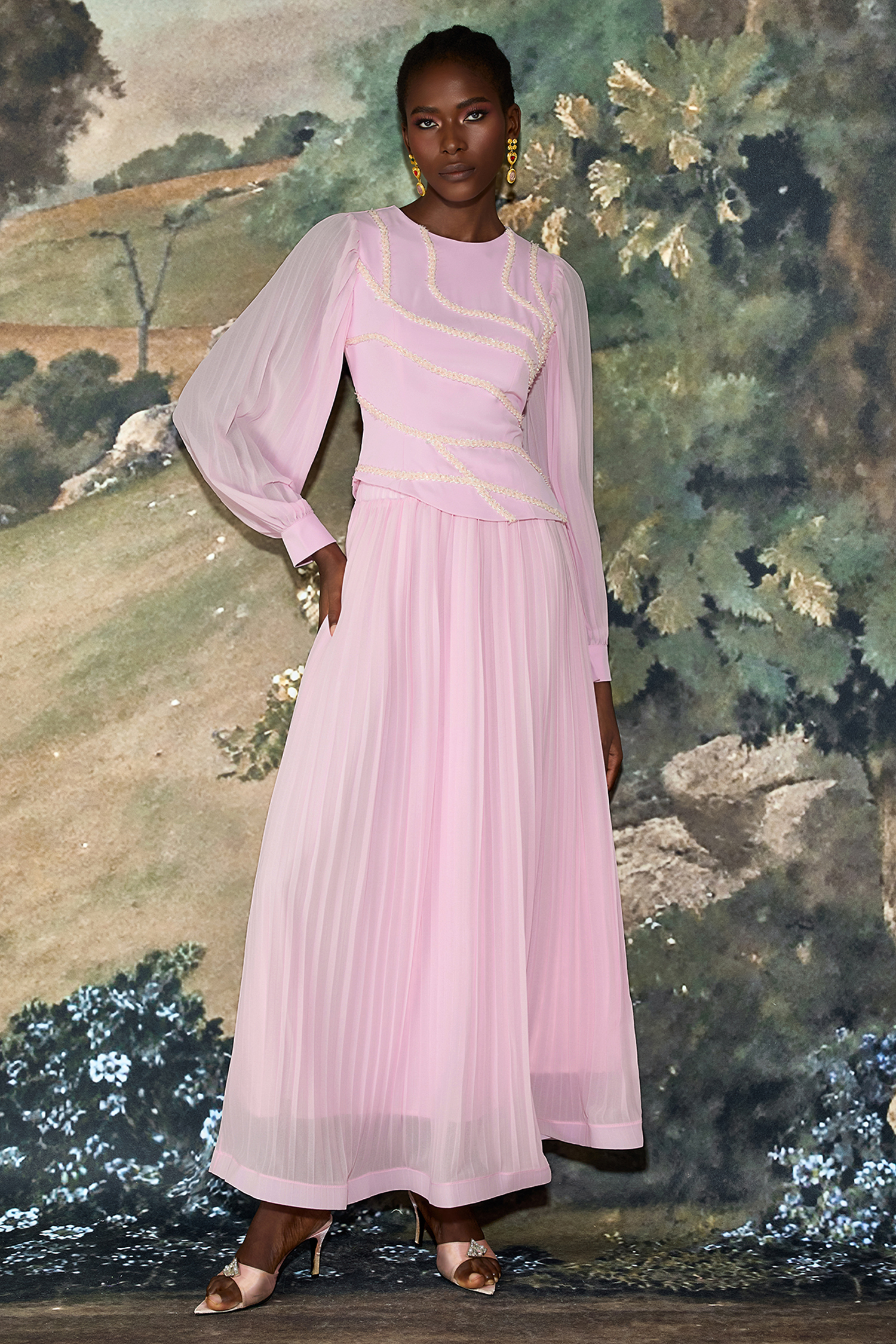 Sequin Splicing Lace Top & Pleated Midi Skirt Set