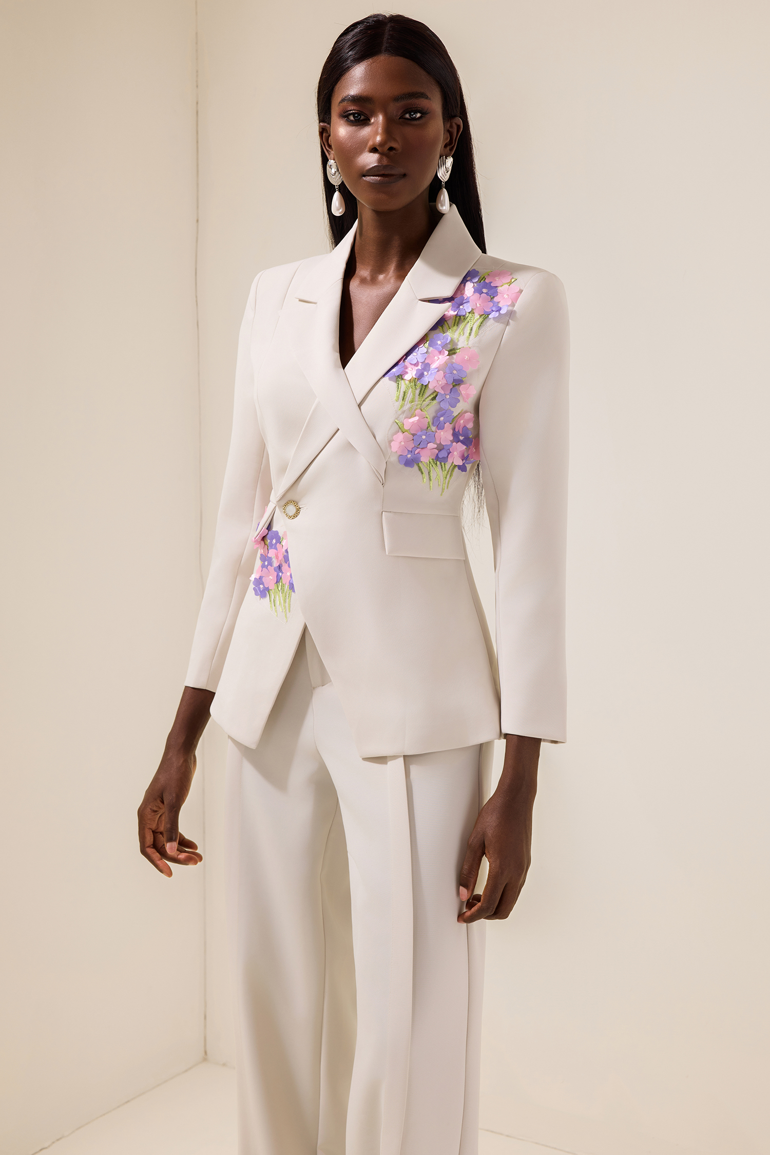 Embroidered Tailored Collar Blazer & Pleated High Waist Pants Set