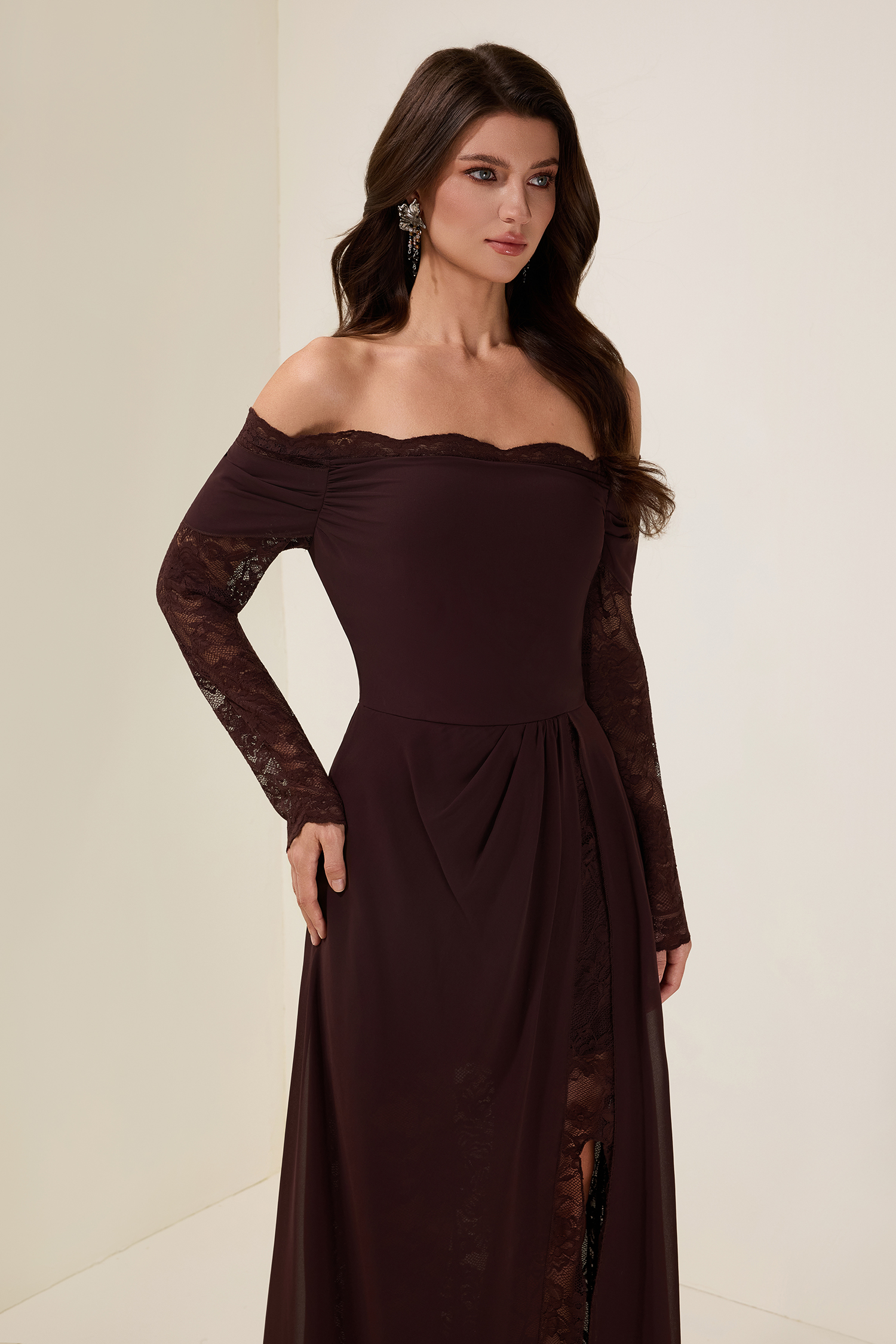 Lace Splicing Chiffon Off Shoulder Maxi Dress – JardinVue