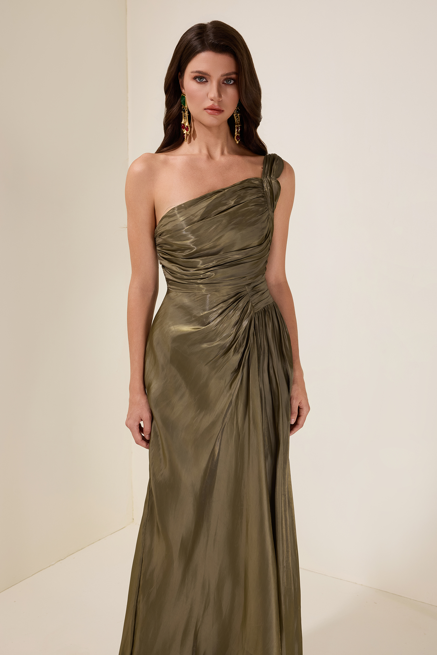 Solid Gathering Skew Collar Maxi Dress  JardinVue