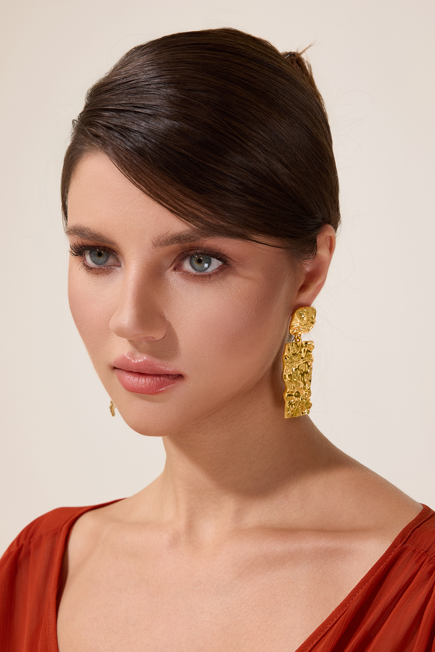 Vintage Rectangle Cameo Metal Earrings