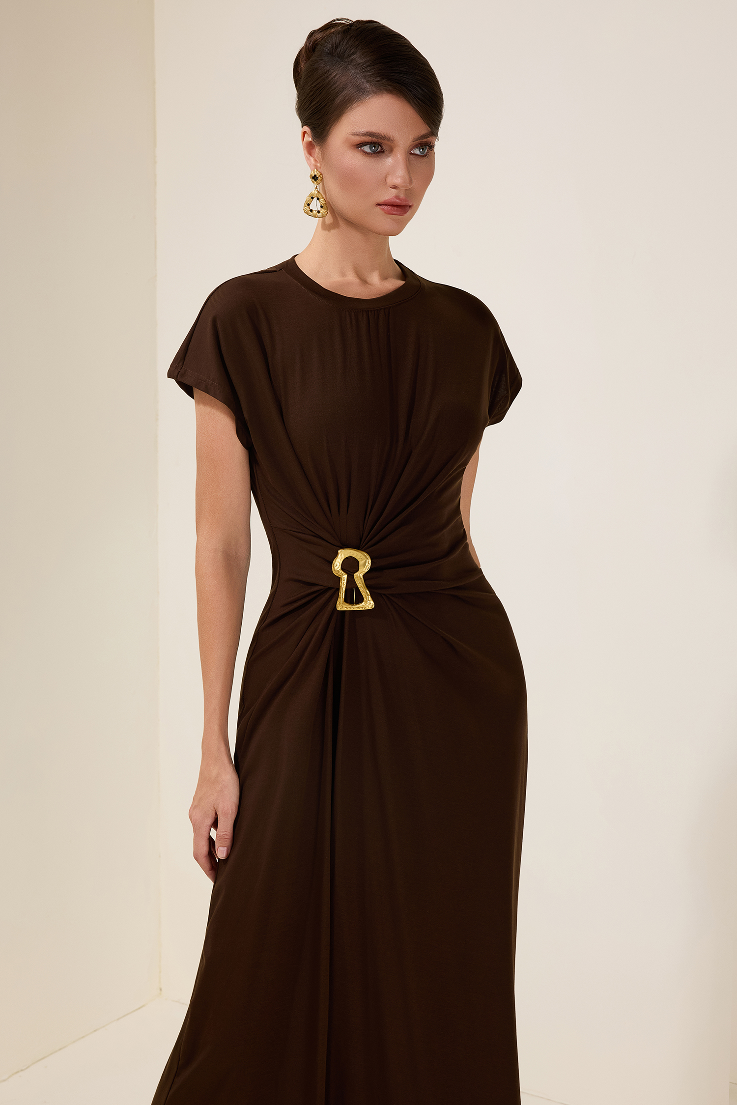 Jersey Gathering Metal Button Midi Dress