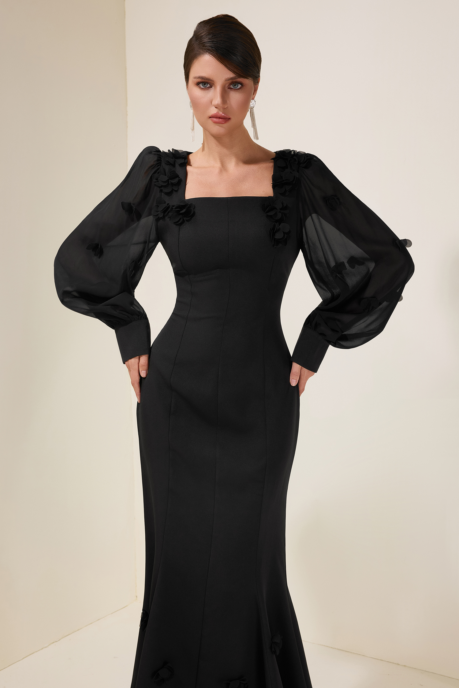 3D Flower Square Collar Lantern Sleeve Maxi Dress