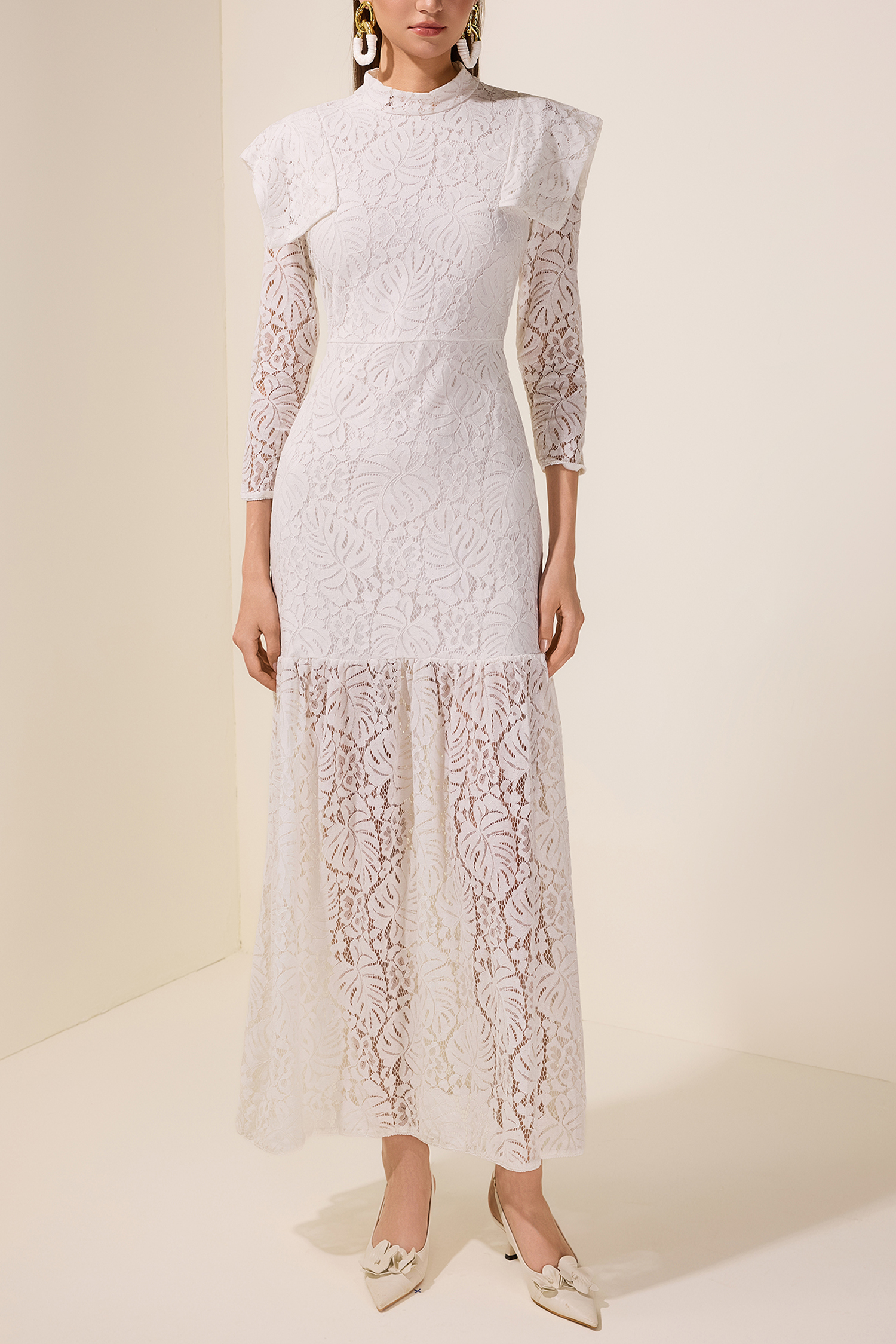 Lace Solid Long Sleeve Midi Dress