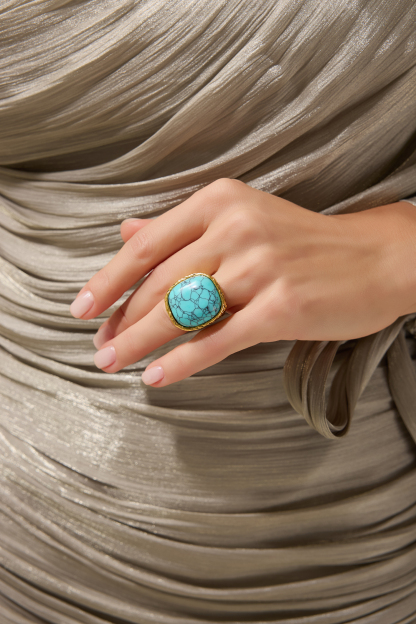 Turquoise Crackle Pattern Ring