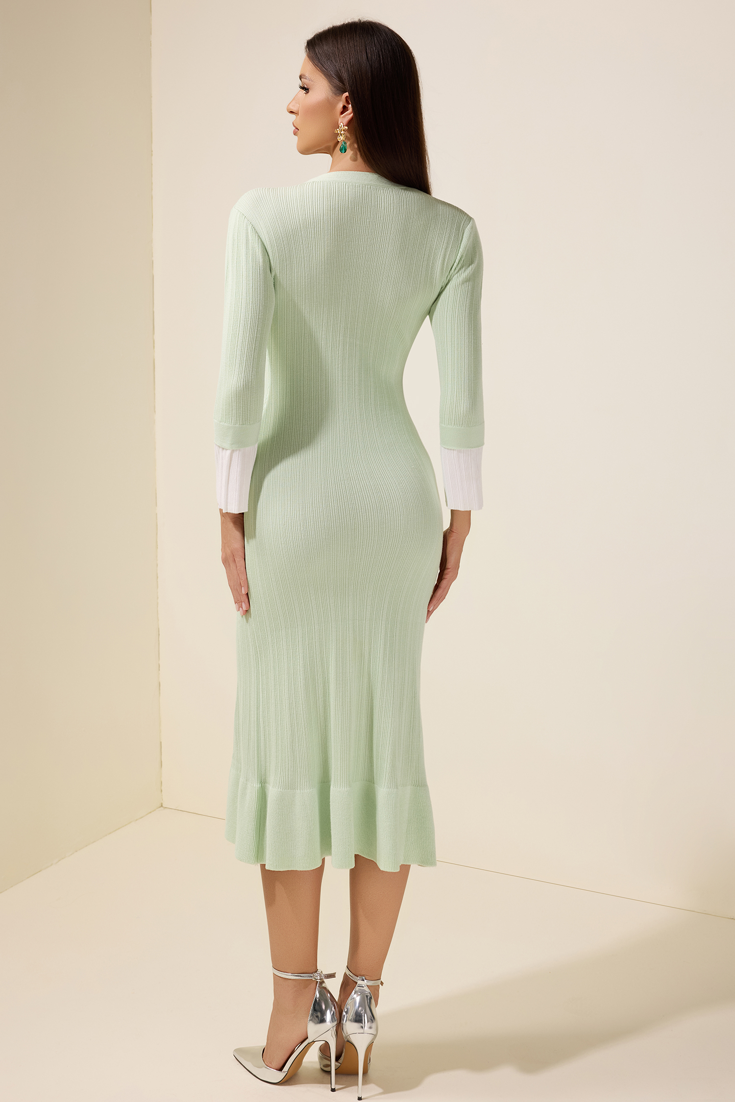 Knit Single Breasted V-Neck Midi Dress