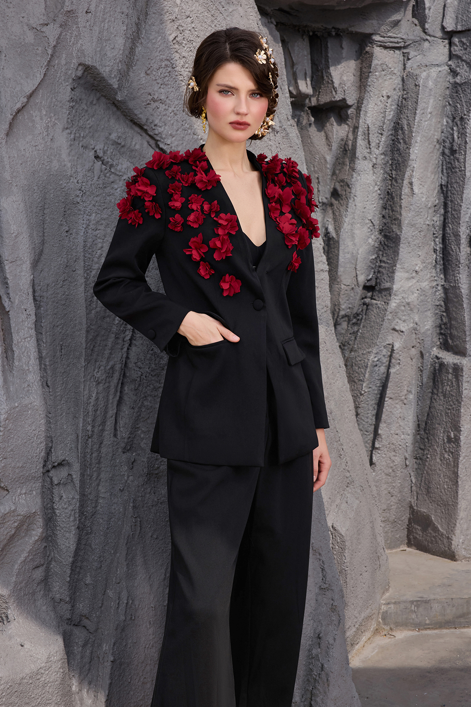 3D Flower V-Neck Top &  Loose Pants Set