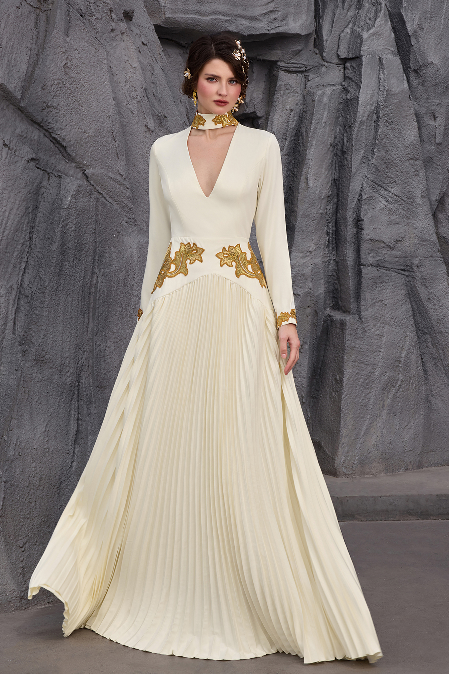 Appliquéd V-Neck Pleated Maxi Dress