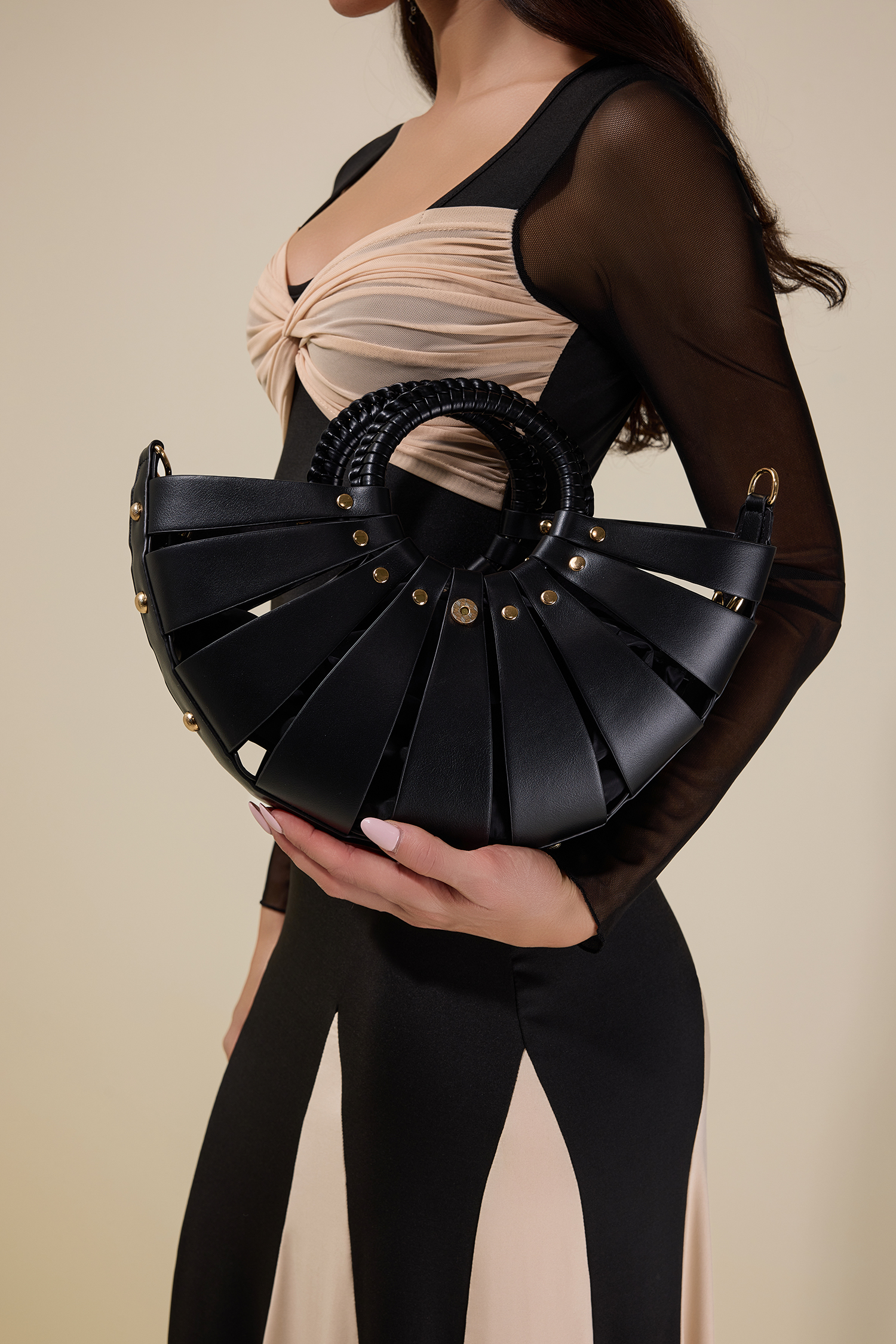 PU Semi-Circular Metal Decorations  Woven Bag