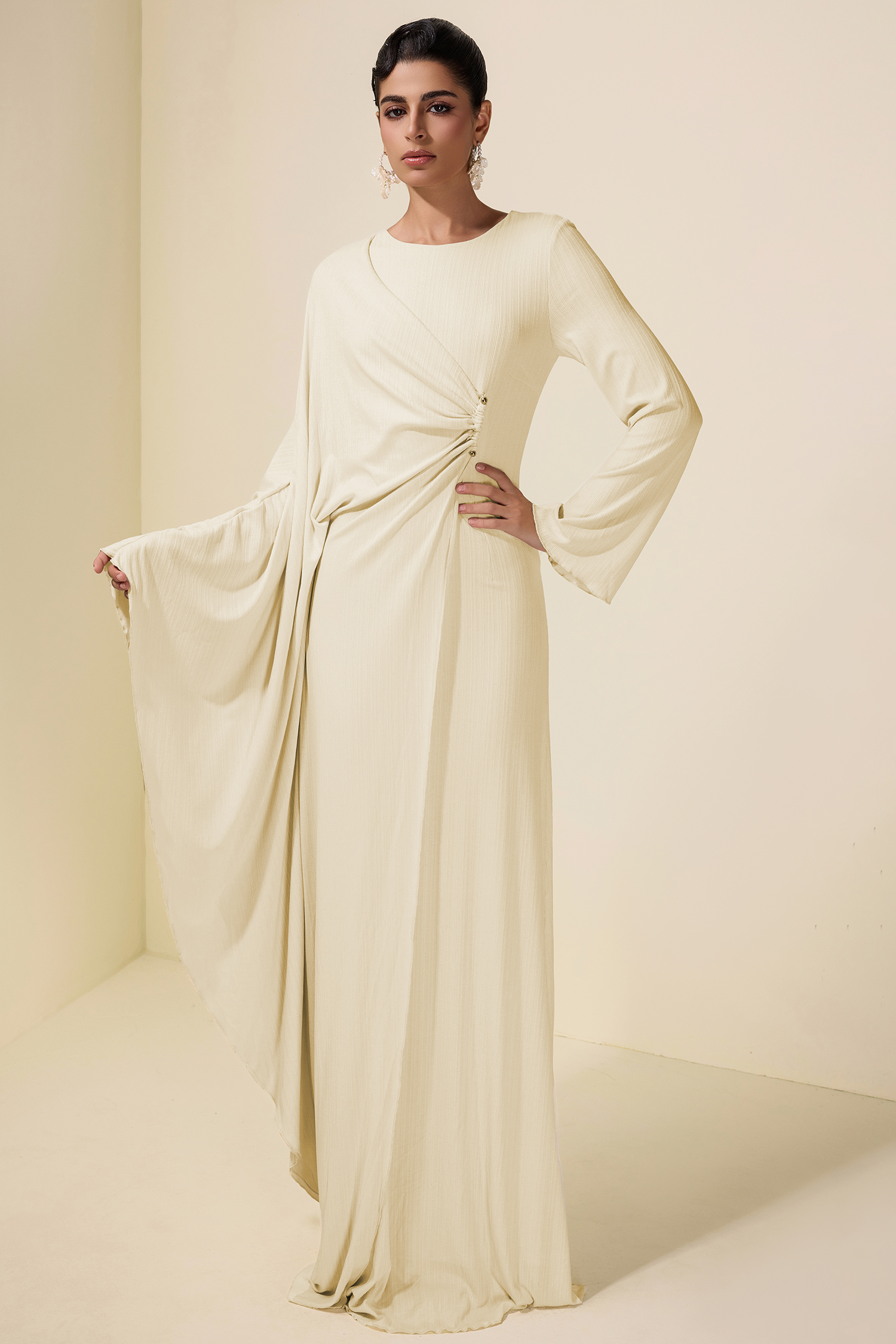 Solid Round Neck Cape Sleeve Maxi Dress