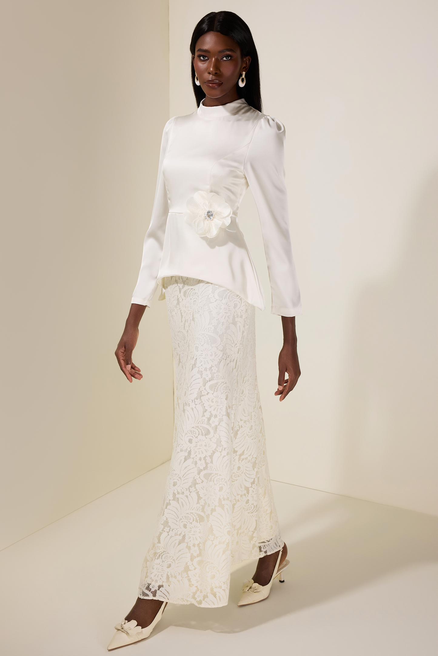 Satin Top With 3D Flower Belt & Lace Hight Waist Set