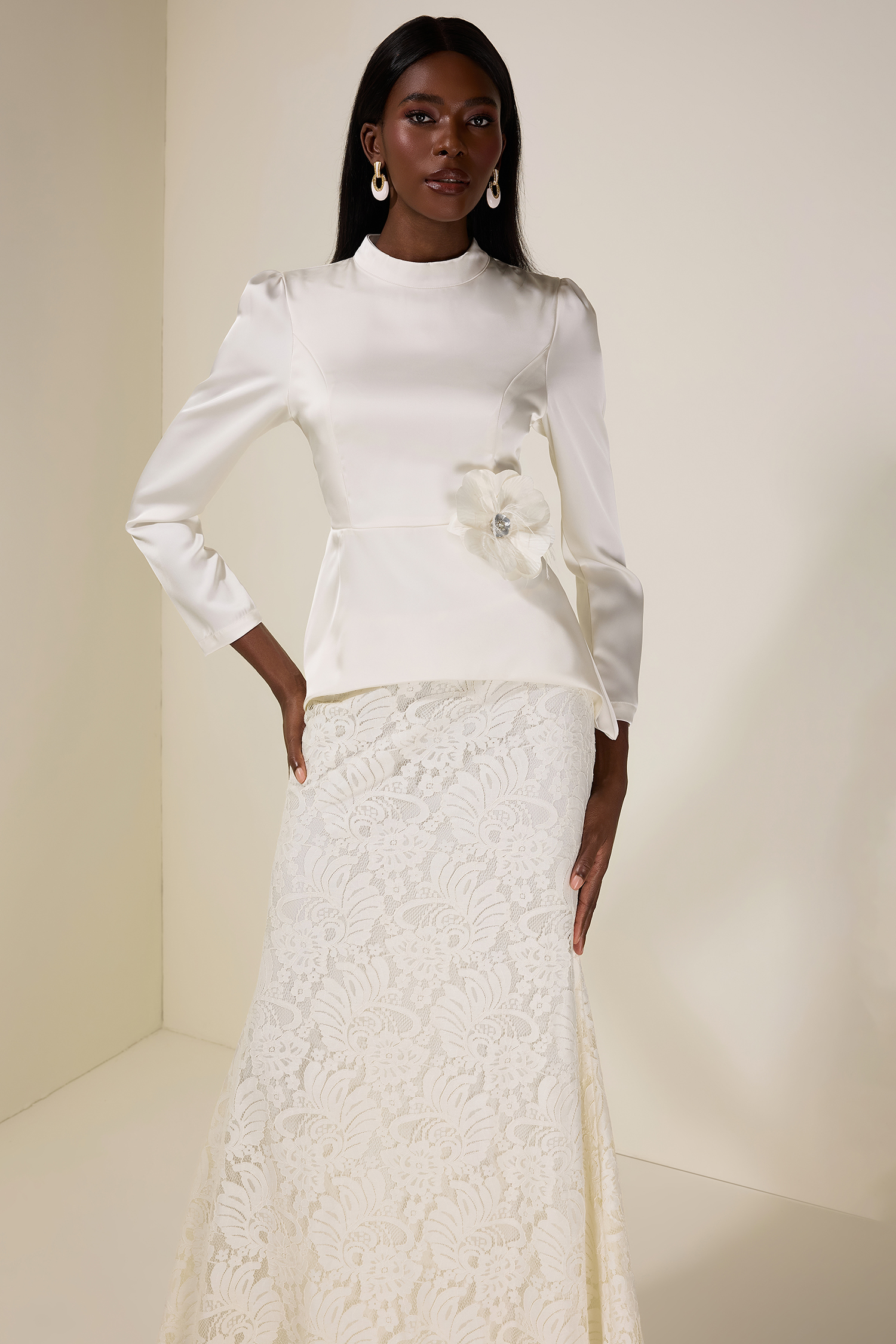 Satin Top With 3D Flower Belt & Lace Hight Waist Set