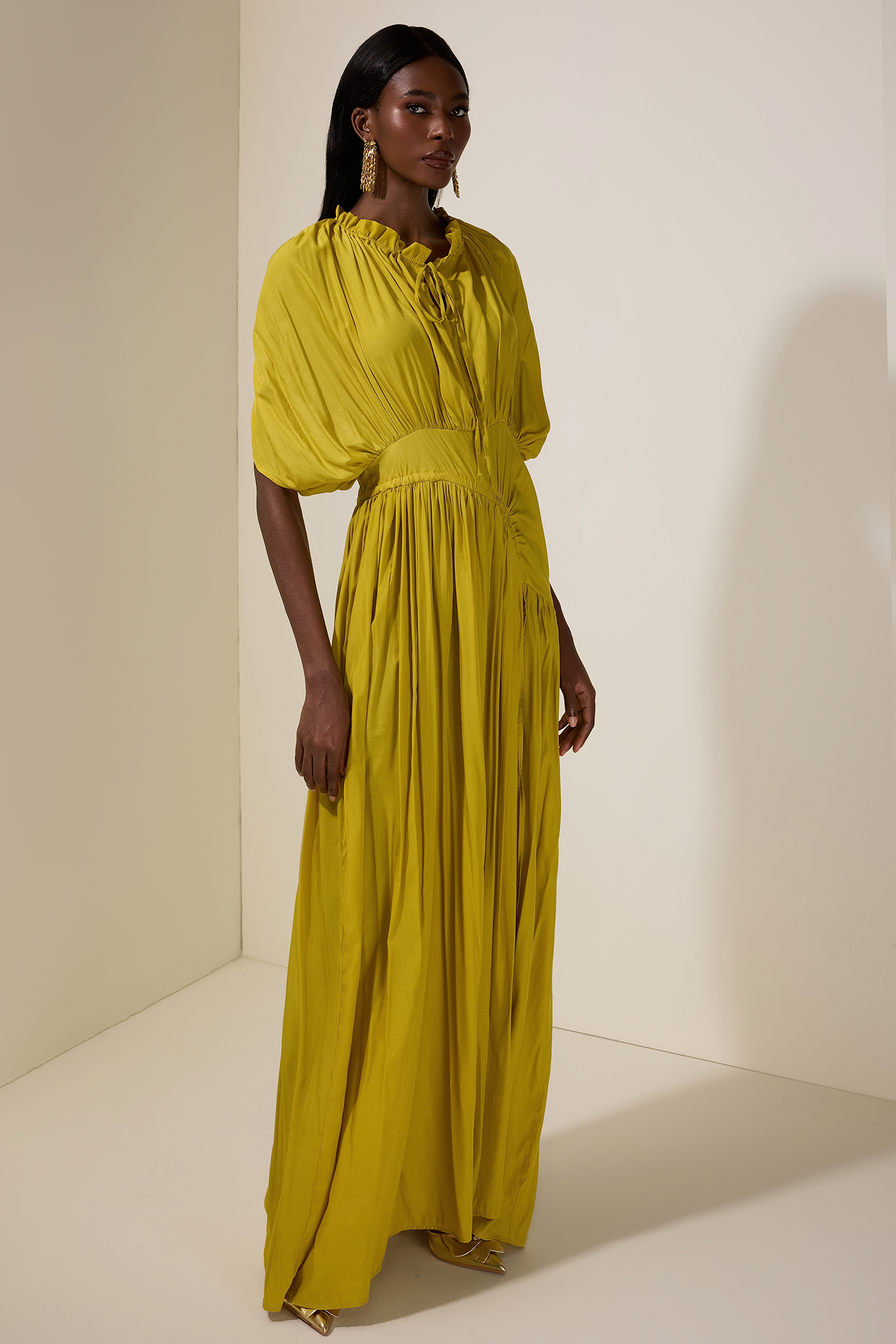 Solid Shirring Tie-Up Maxi Dress