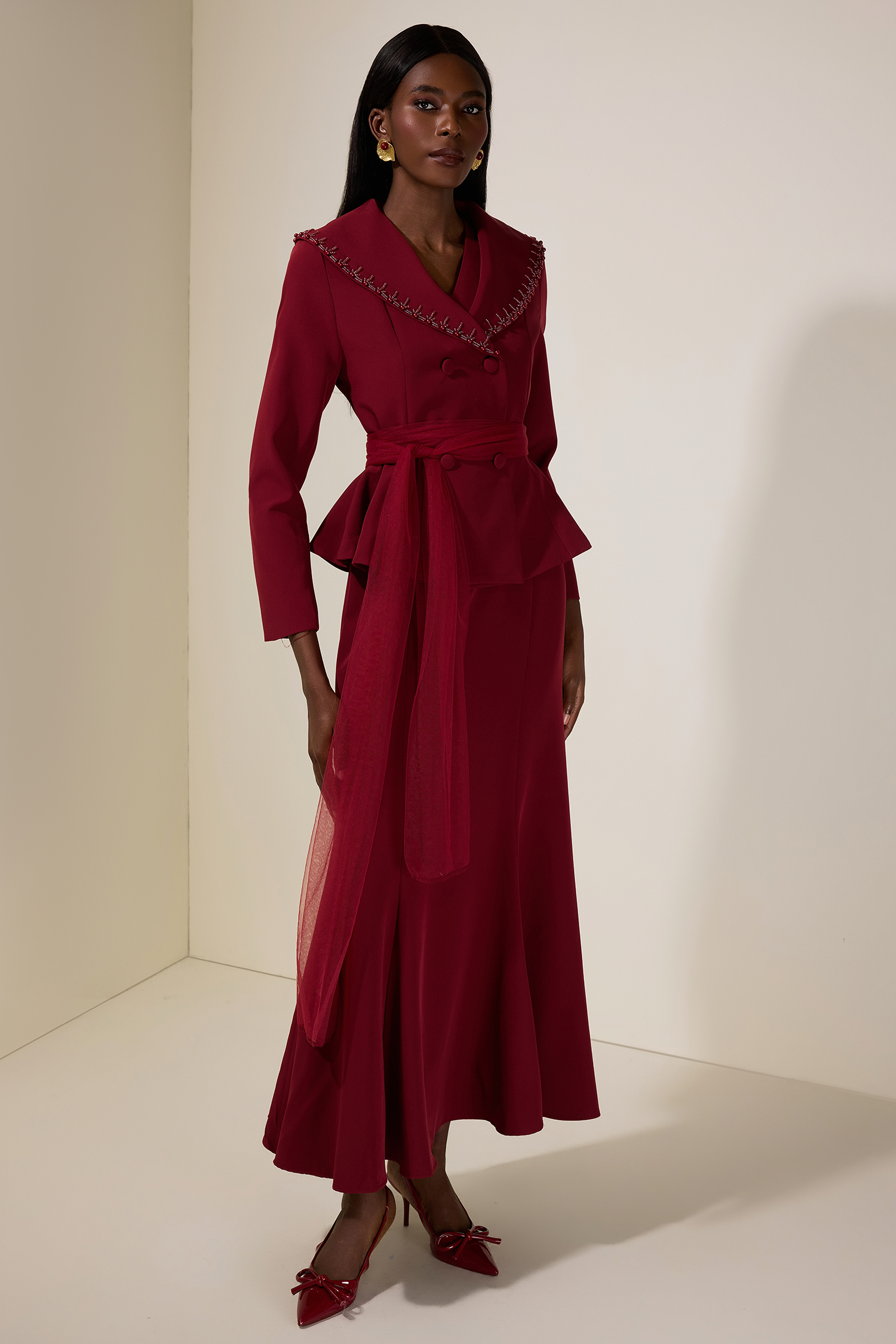 Solid V-Neck Maxi Dress With Rivet Outerwear