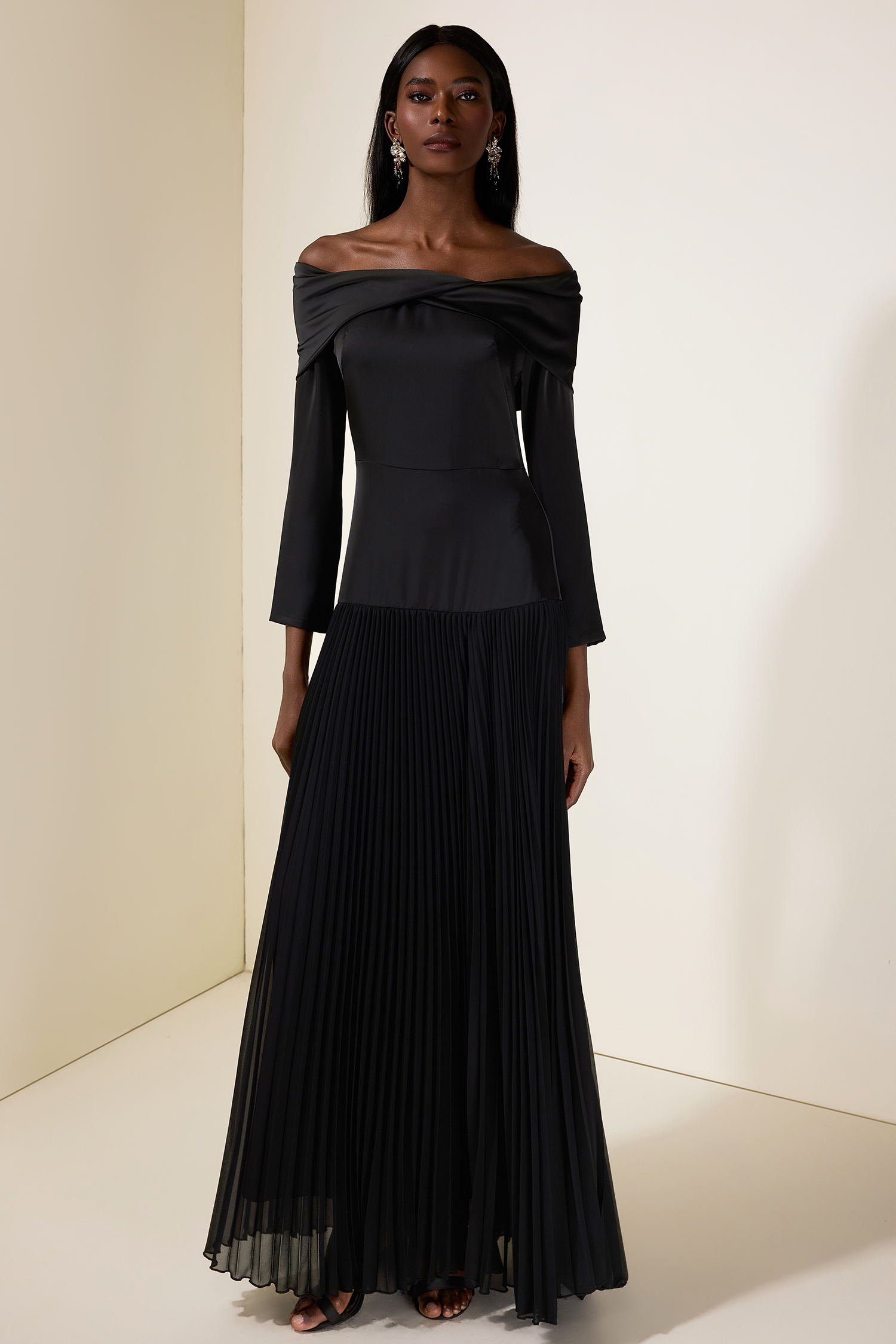 Satin Splicing Chiffon Pleat Maxi Dress