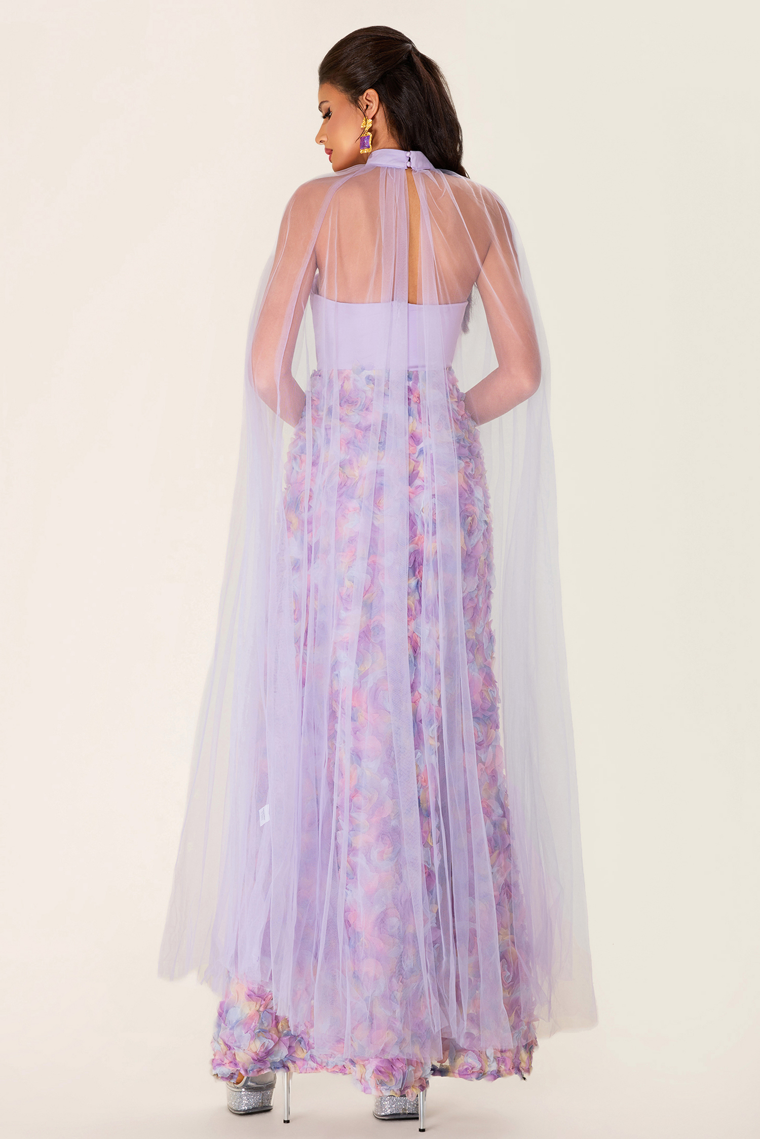 3D Flower Heart Shape Neck Maxi Dress With Cape