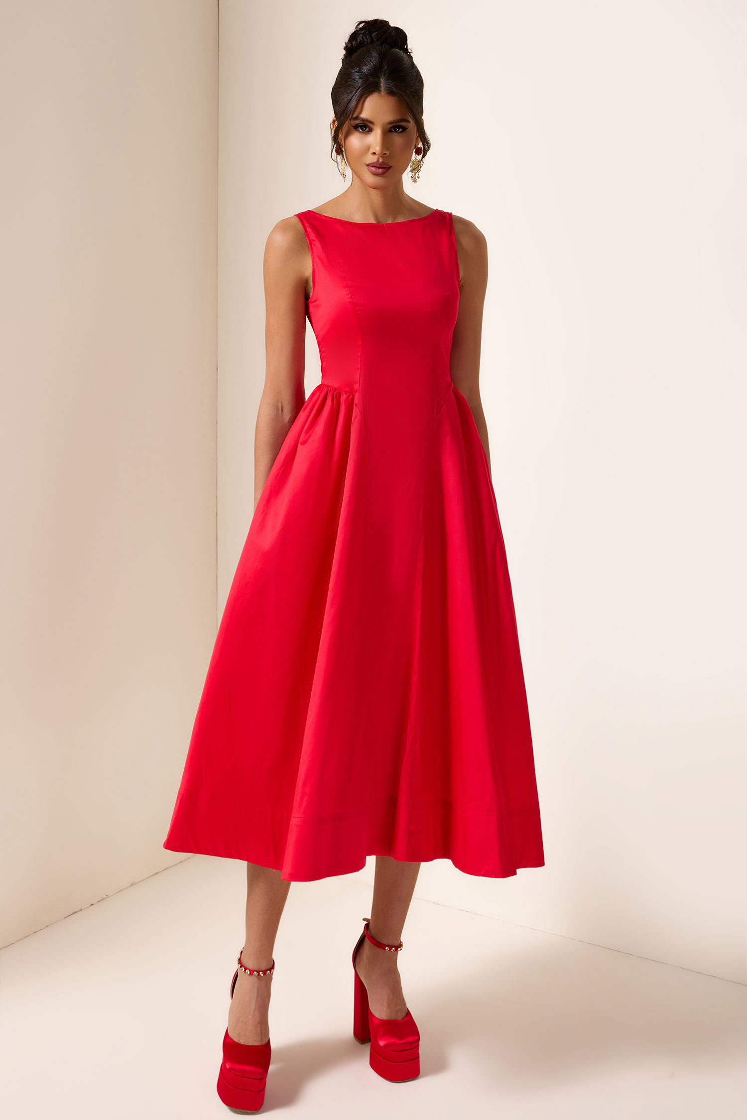 Solid Sleeveless Pocket Midi Dress