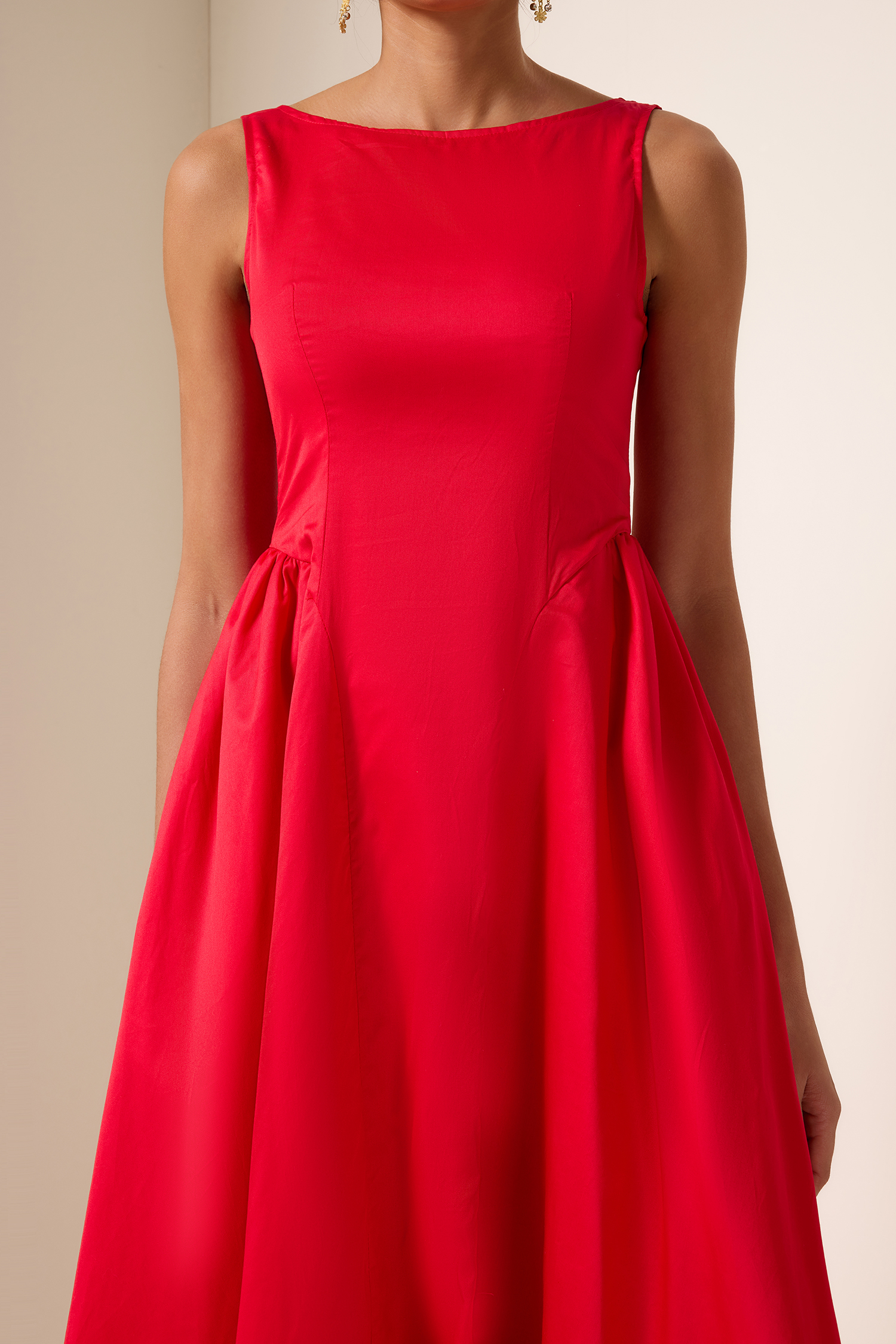 Solid Sleeveless Pocket Midi Dress