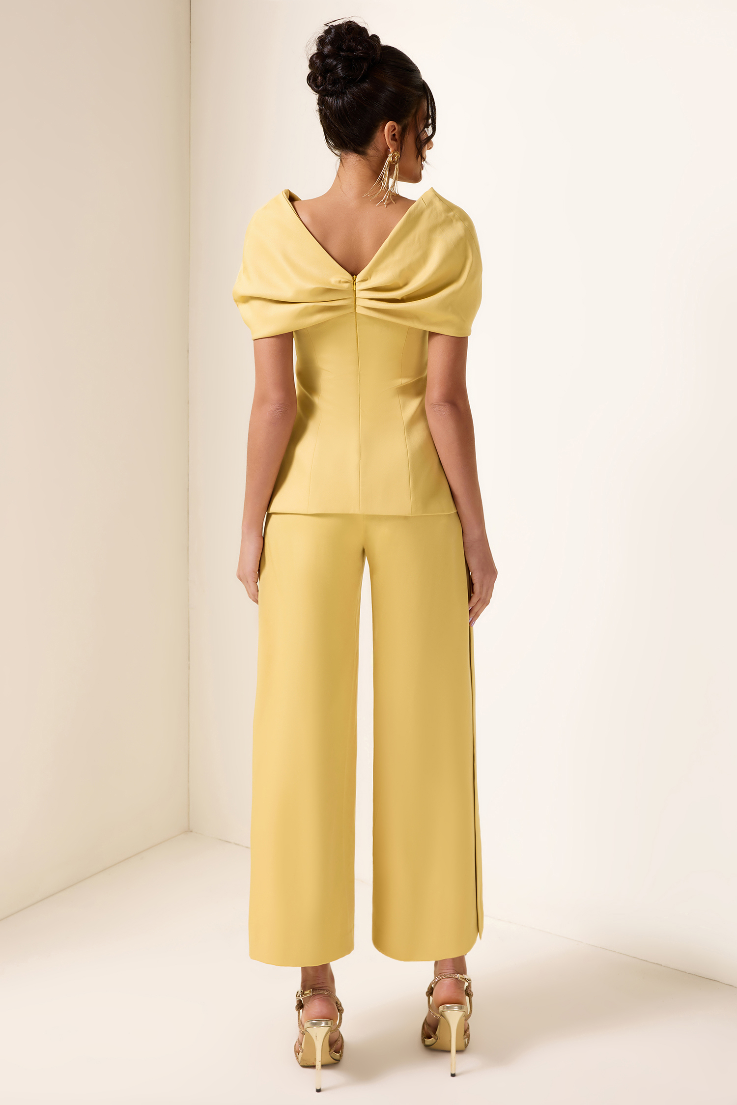 Knotted V-Neck Solid Top & High Waist Loose Pants