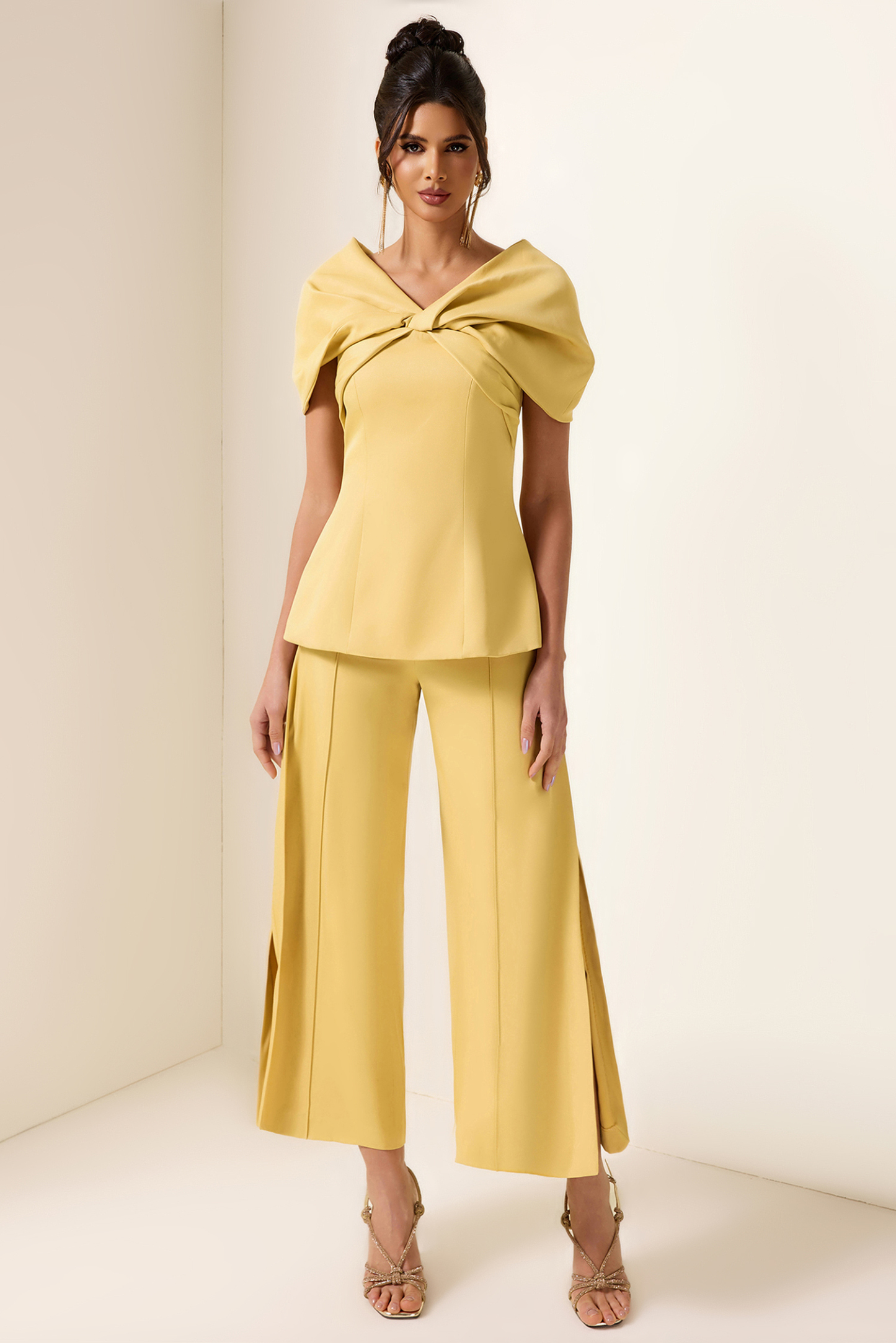 Knotted V-Neck Solid Top & High Waist Loose Pants