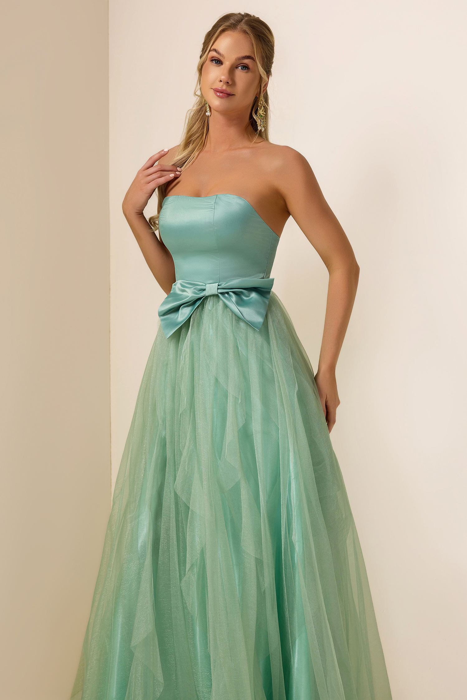 Bow Splicing Off-Shoulder Maxi Dress